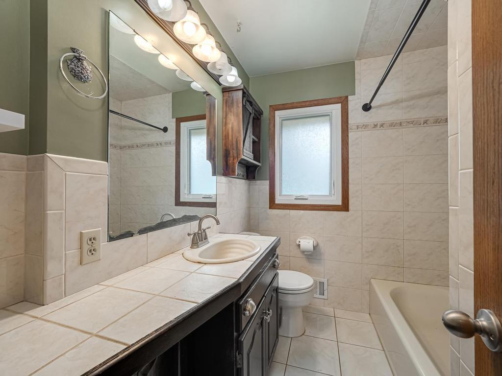 View of Residential at 6231 Quail Avenue, Brooklyn Center MN 55429, Brooklyn Center (19 of 26) - Mike Wilen | Minnesota Team Real Estate