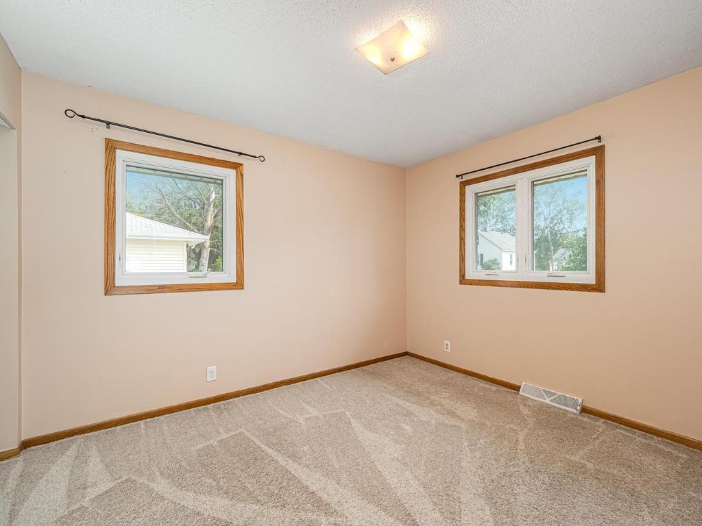 View of Residential at 6231 Quail Avenue, Brooklyn Center MN 55429, Brooklyn Center (18 of 26) - Mike Wilen | Minnesota Team Real Estate