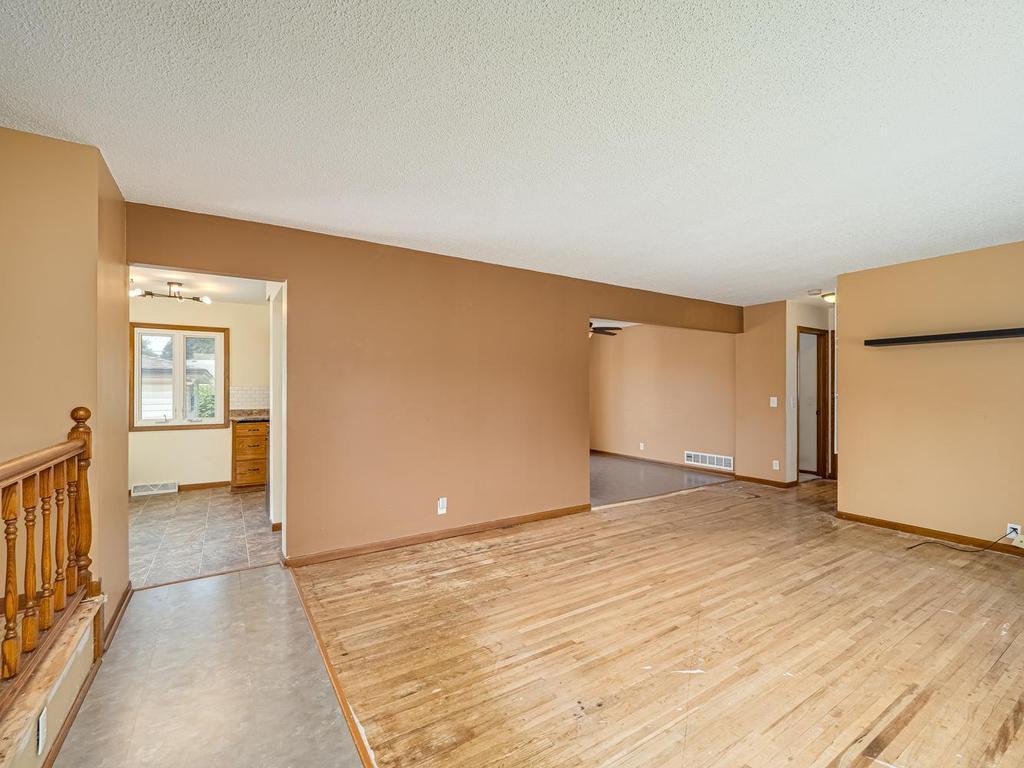 View of Residential at 6231 Quail Avenue, Brooklyn Center MN 55429, Brooklyn Center (11 of 26) - Mike Wilen | Minnesota Team Real Estate