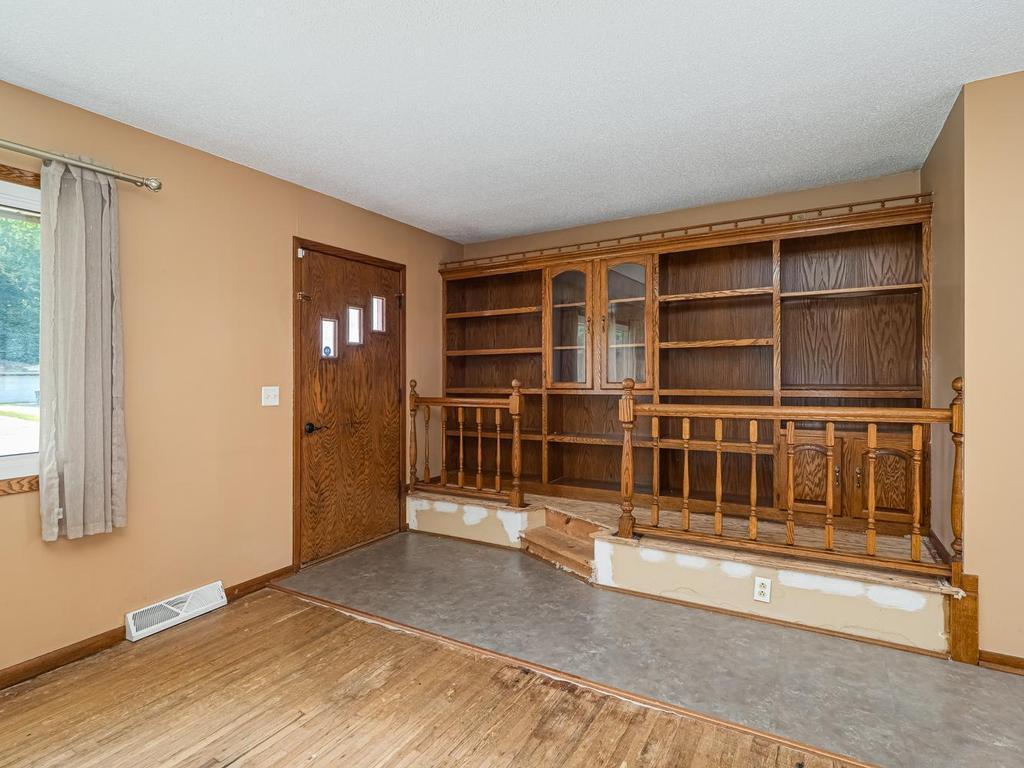 View of Residential at 6231 Quail Avenue, Brooklyn Center MN 55429, Brooklyn Center (9 of 26) - Mike Wilen | Minnesota Team Real Estate