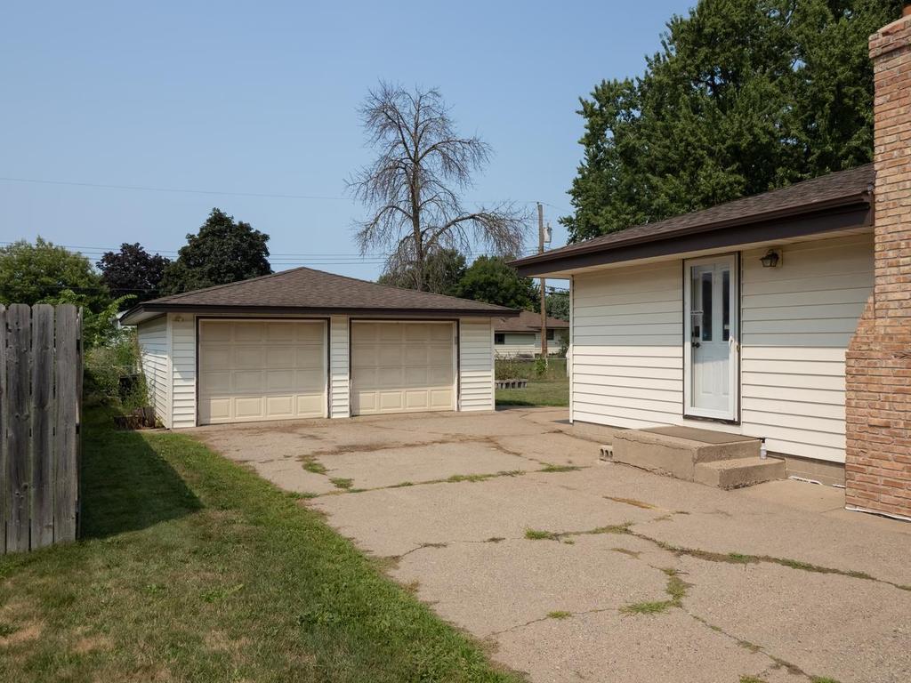 View of Residential at 6231 Quail Avenue, Brooklyn Center MN 55429, Brooklyn Center (3 of 26) - Mike Wilen | Minnesota Team Real Estate