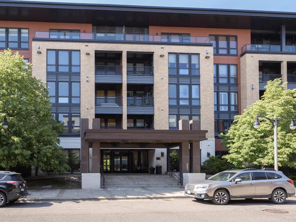 View of Residential at 4730 Park Commons Drive #425, Saint Louis Park MN 55416, Saint Louis Park (23 of 32) - Mike Wilen | Minnesota Team Real Estate