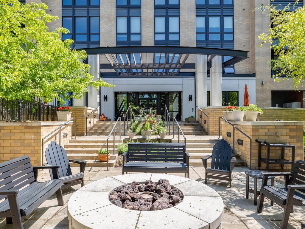 View of Residential at 4730 Park Commons Drive #425, Saint Louis Park MN 55416, Saint Louis Park (28 of 32) - Mike Wilen | Minnesota Team Real Estate