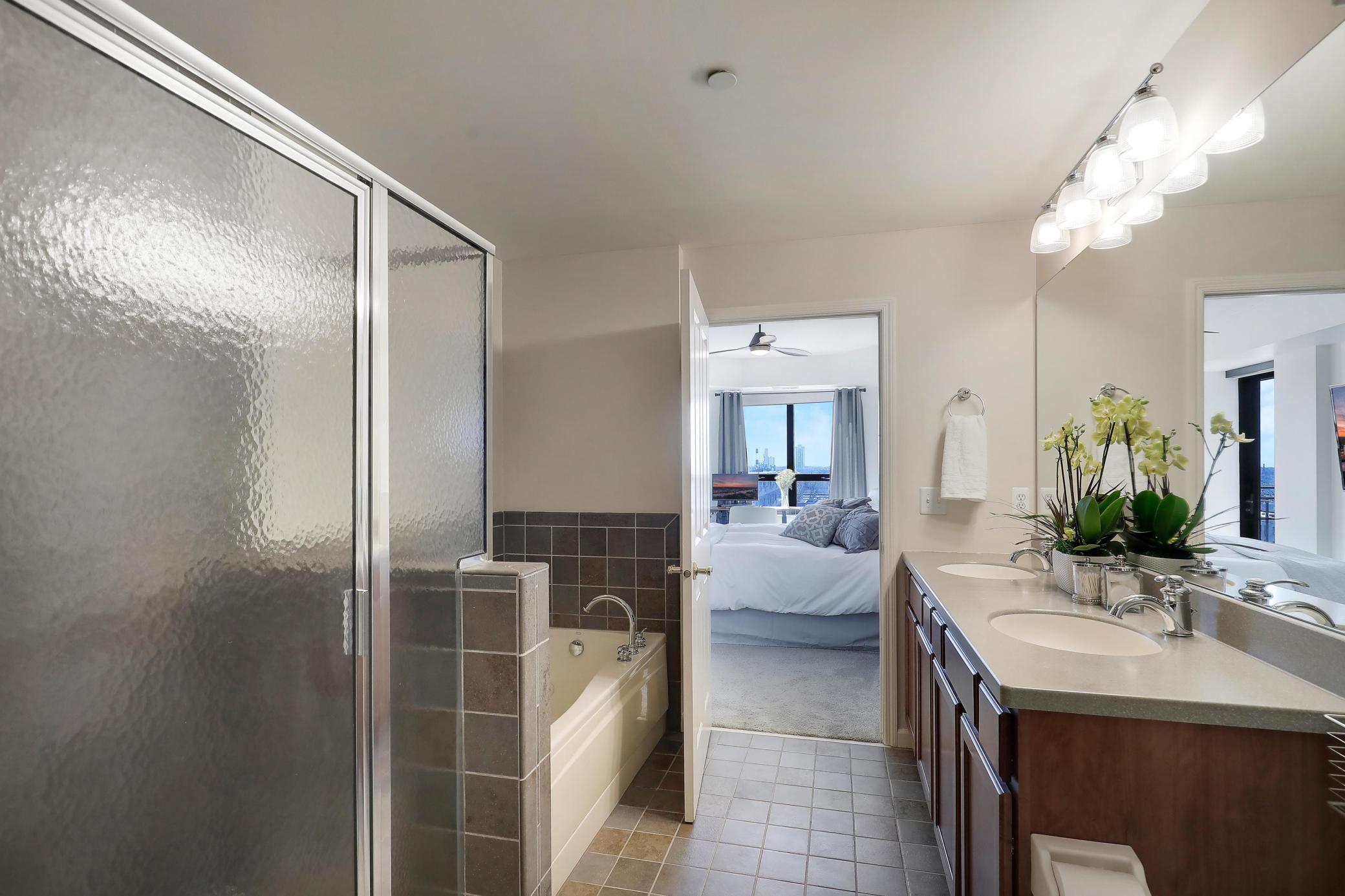 View of Residential at 500 Grant Street #707, Minneapolis MN 55404, Minneapolis (15 of 31) - Mike Wilen | Minnesota Team Real Estate