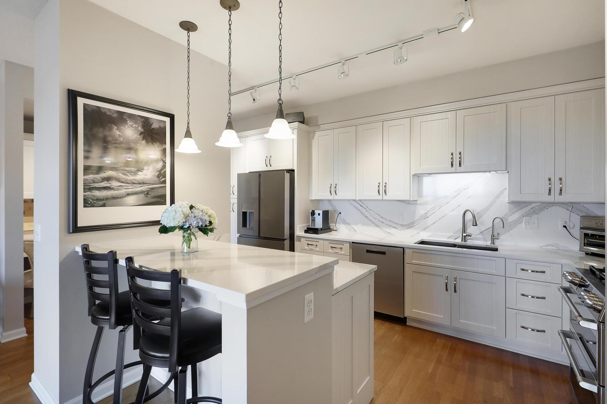 View of Residential at 500 Grant Street #707, Minneapolis MN 55404, Minneapolis (10 of 31) - Mike Wilen | Minnesota Team Real Estate