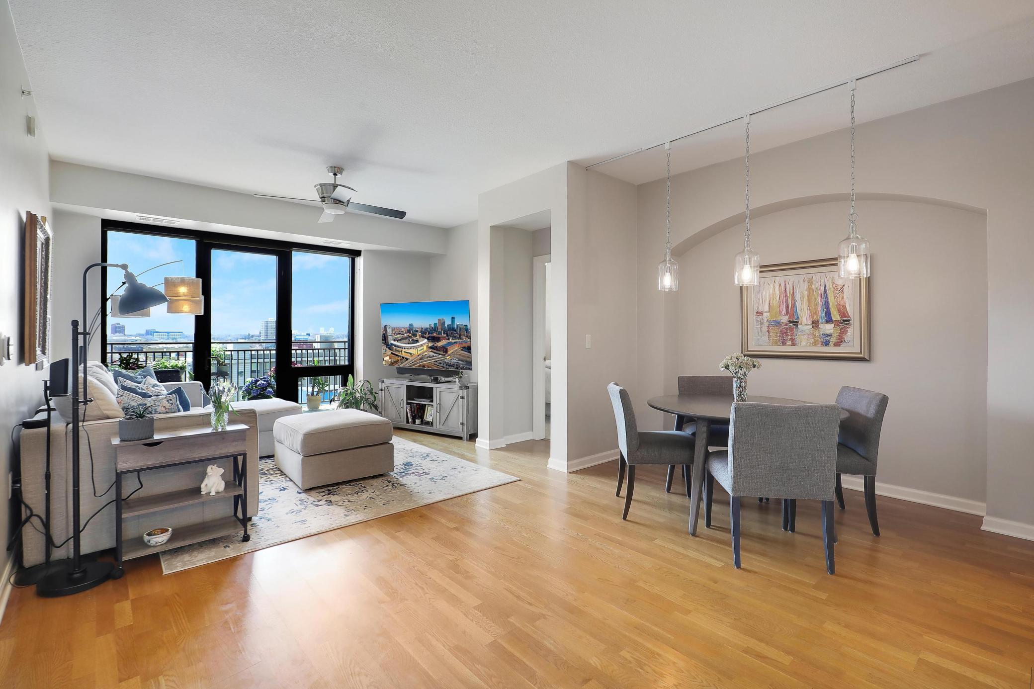 View of Residential at 500 Grant Street #707, Minneapolis MN 55404, Minneapolis (3 of 31) - Mike Wilen | Minnesota Team Real Estate