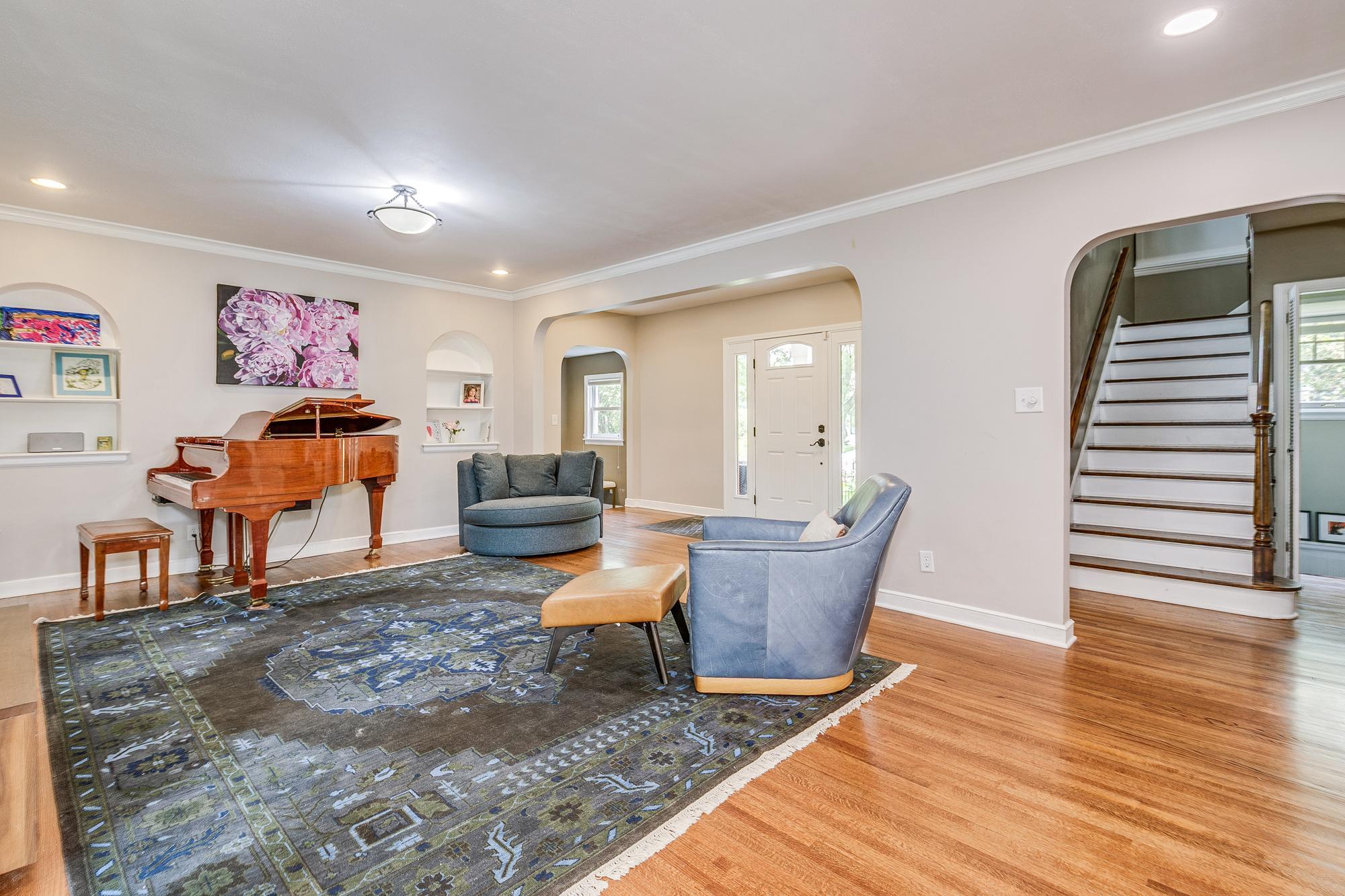View of Residential at 4354 Browndale Avenue, Saint Louis Park MN 55424, Saint Louis Park (11 of 51) - Mike Wilen | Minnesota Team Real Estate