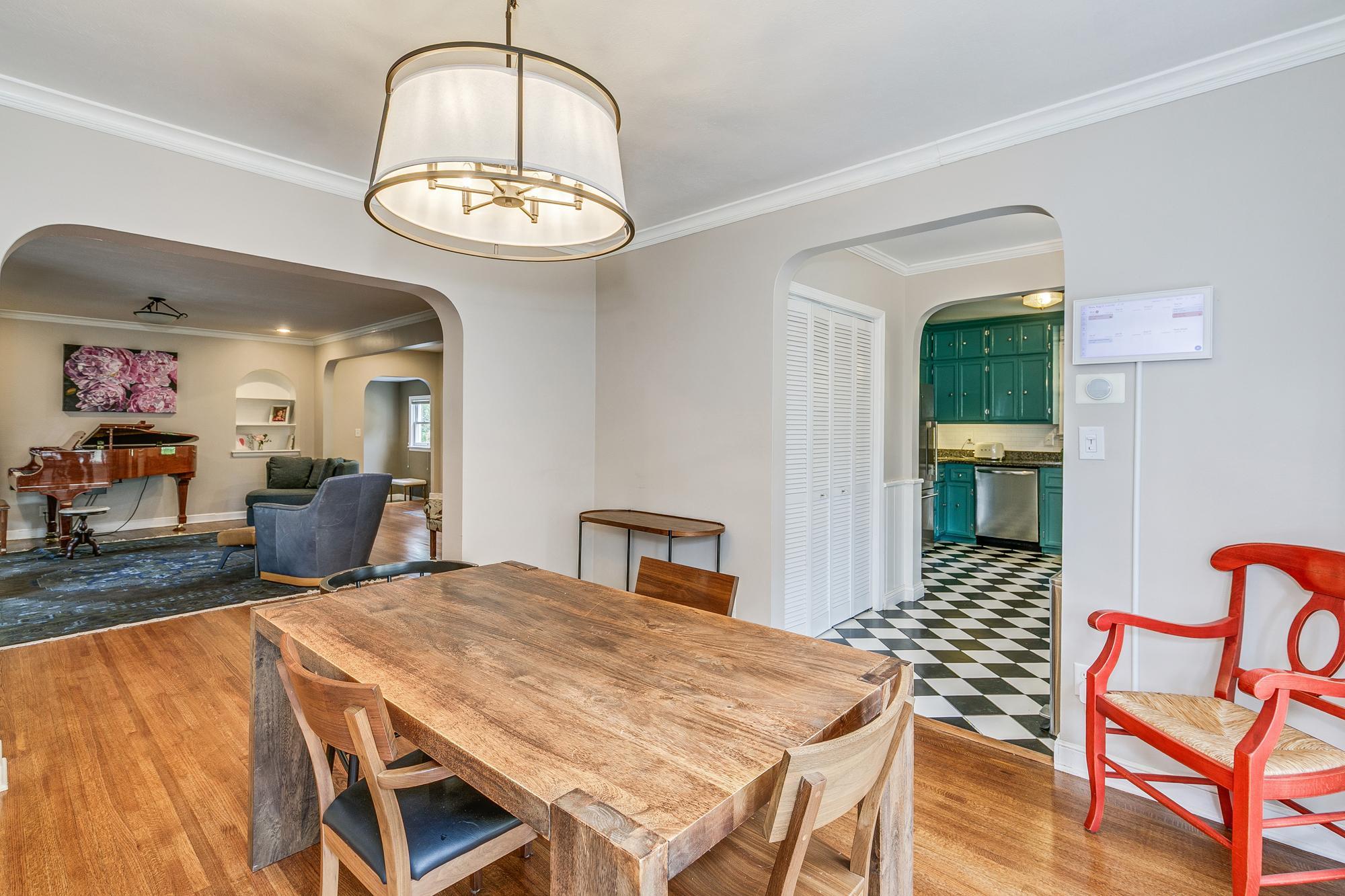 View of Residential at 4354 Browndale Avenue, Saint Louis Park MN 55424, Saint Louis Park (10 of 51) - Mike Wilen | Minnesota Team Real Estate