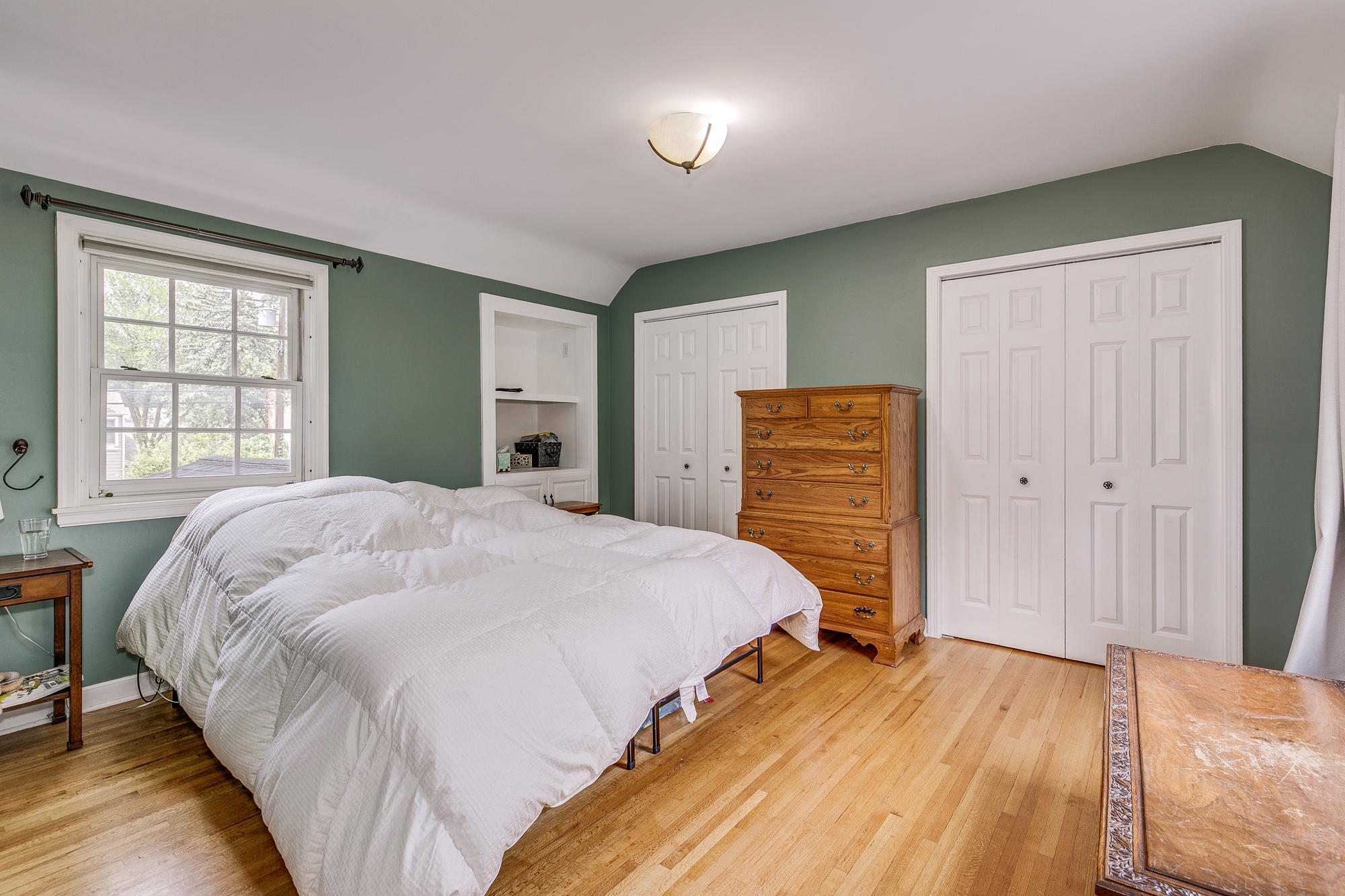 View of Residential at 4354 Browndale Avenue, Saint Louis Park MN 55424, Saint Louis Park (28 of 51) - Mike Wilen | Minnesota Team Real Estate