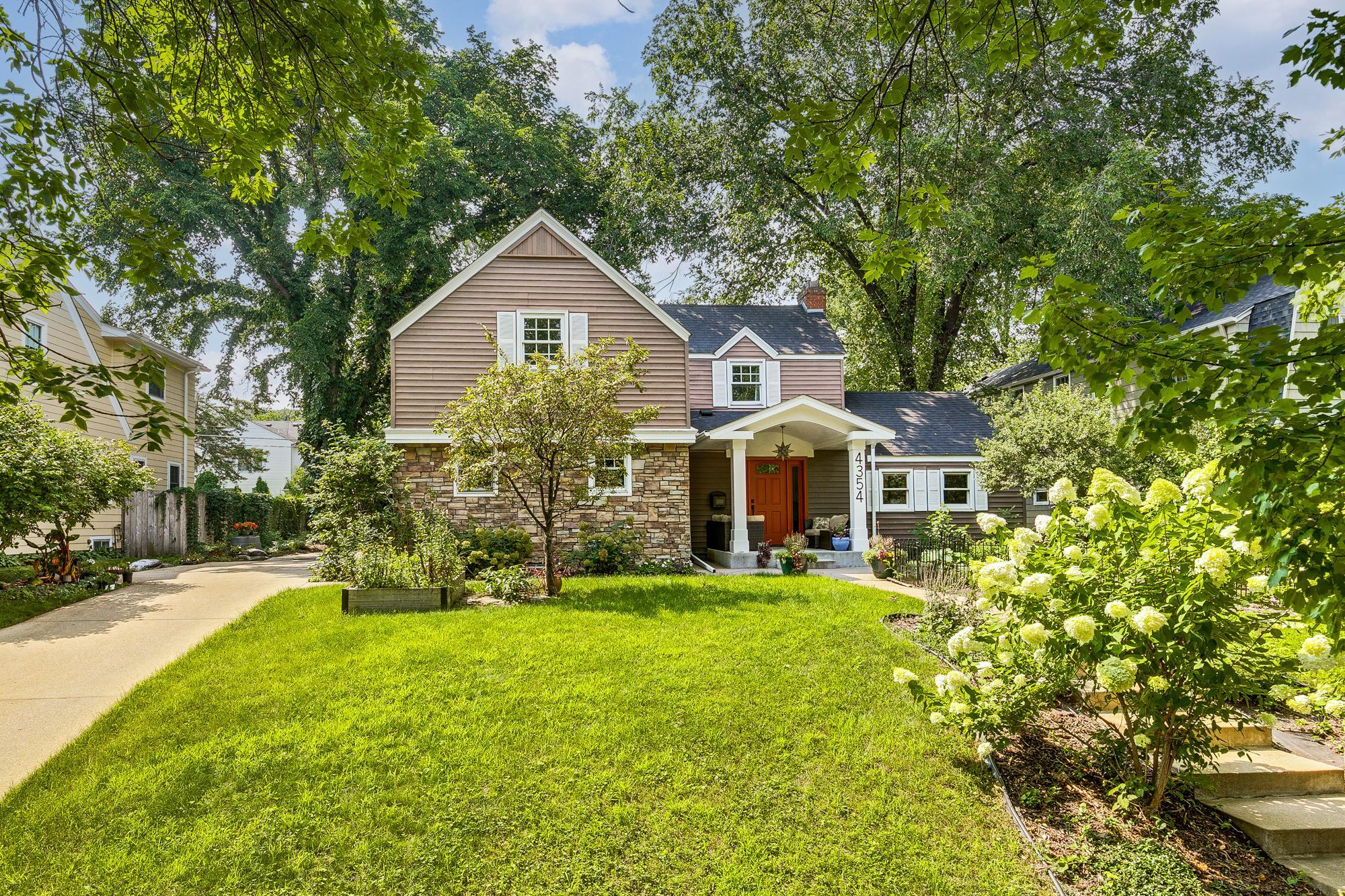 View of Residential at 4354 Browndale Avenue, Saint Louis Park MN 55424, Saint Louis Park (49 of 51) - Mike Wilen | Minnesota Team Real Estate