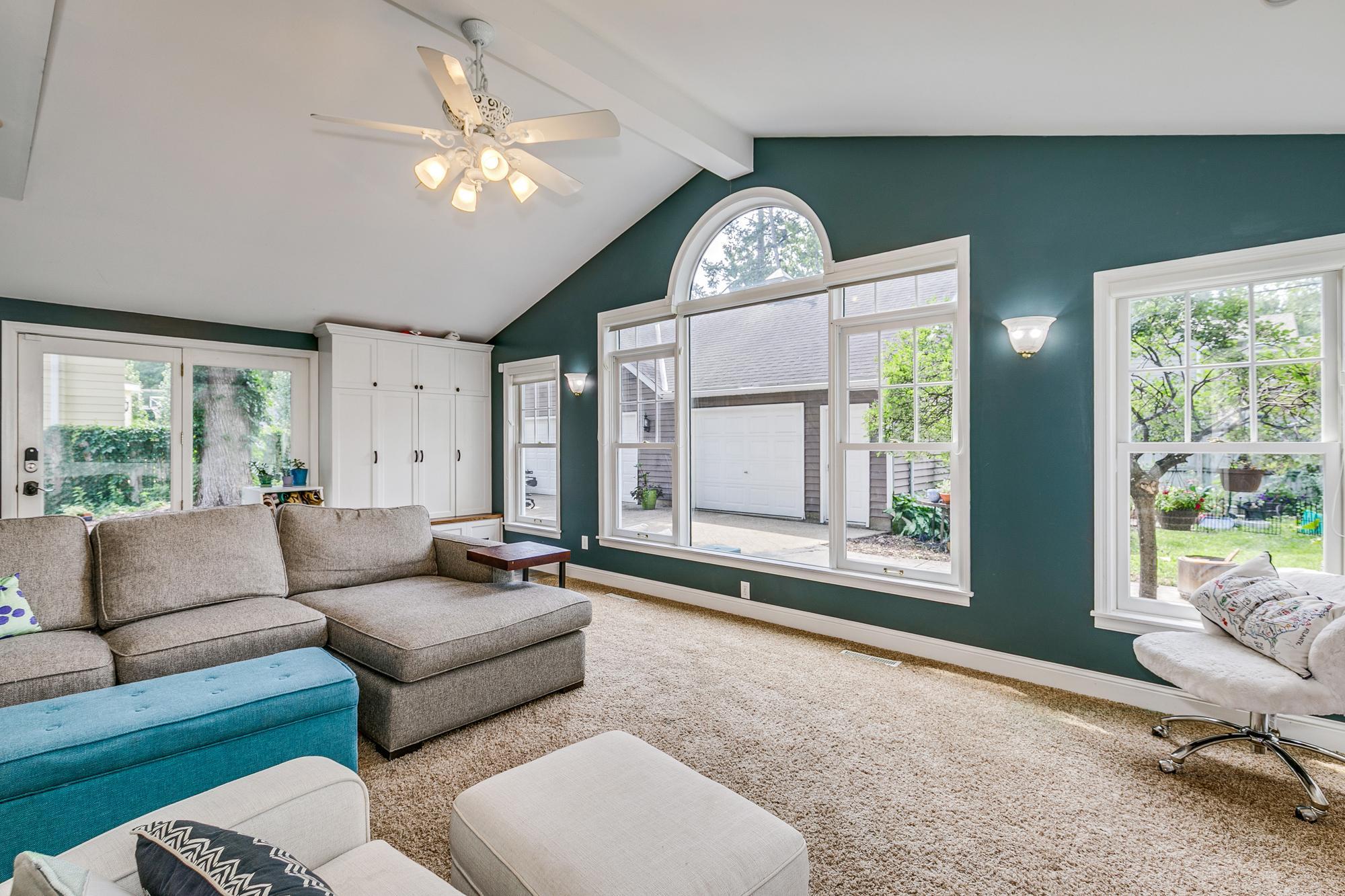 View of Residential at 4354 Browndale Avenue, Saint Louis Park MN 55424, Saint Louis Park (18 of 51) - Mike Wilen | Minnesota Team Real Estate