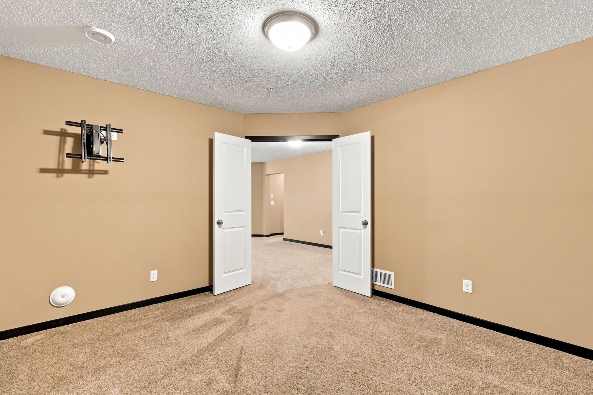 View of Residential at 8652 Lake Riley Drive, Chanhassen MN 55317, Chanhassen (29 of 65) - Mike Wilen | Minnesota Team Real Estate