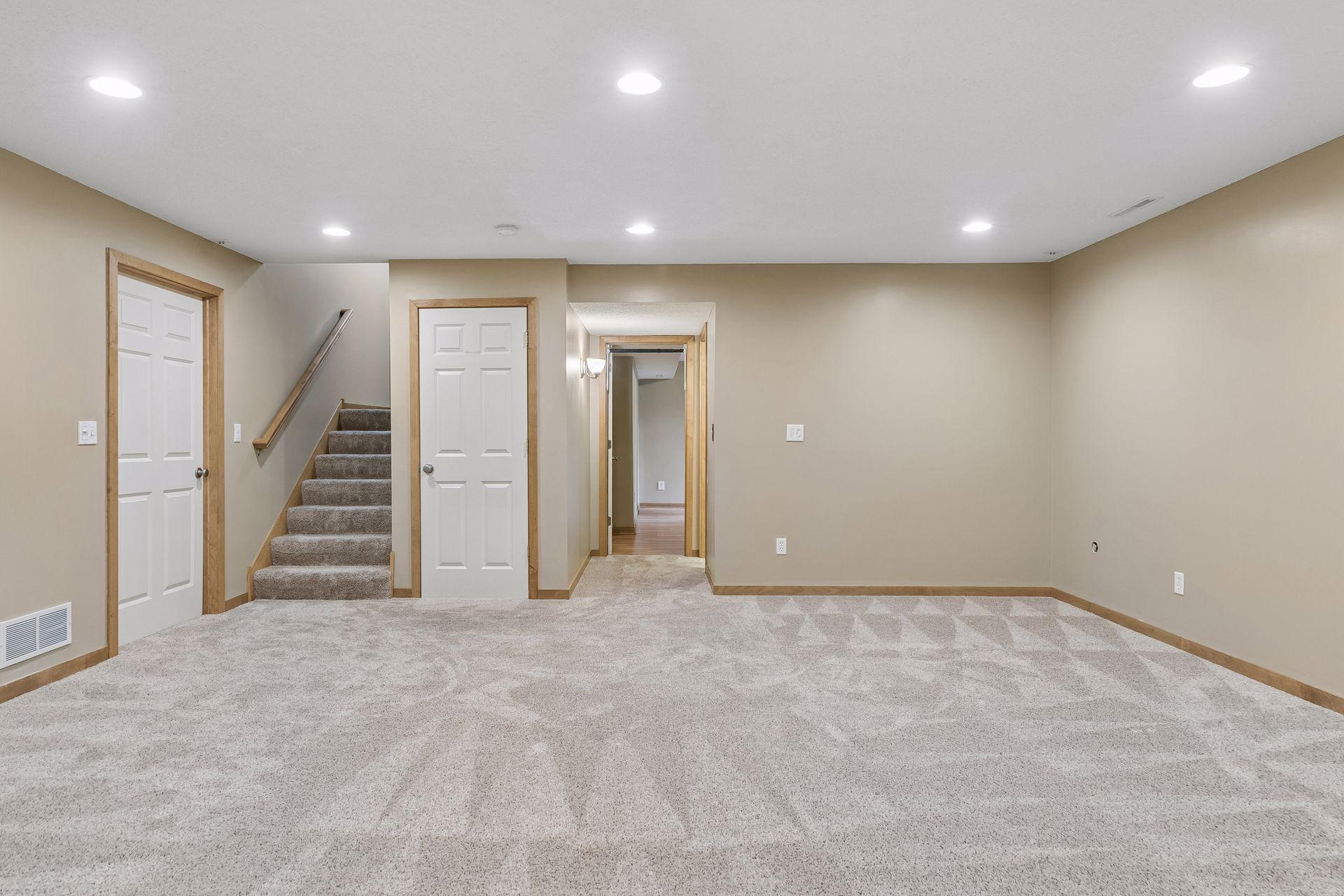 View of Residential at 11455 Middleton Trail, Woodbury MN 55129, Woodbury (74 of 100) - Mike Wilen | Minnesota Team Real Estate