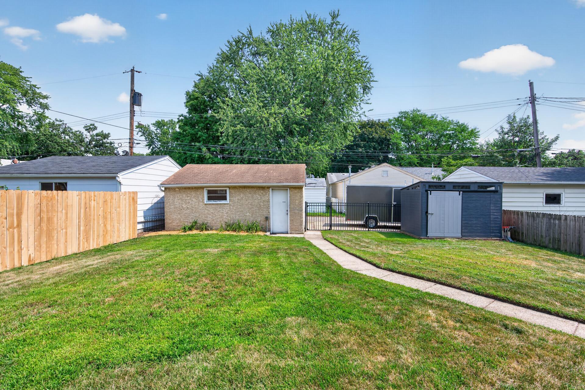 View of Residential at 5721 15th Avenue, Minneapolis MN 55417, Minneapolis (27 of 31) - Mike Wilen | Minnesota Team Real Estate