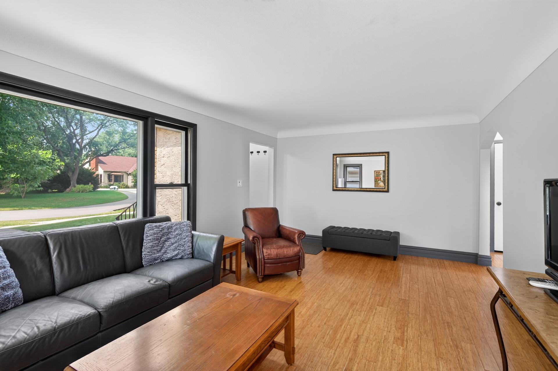 View of Residential at 5721 15th Avenue, Minneapolis MN 55417, Minneapolis (7 of 31) - Mike Wilen | Minnesota Team Real Estate