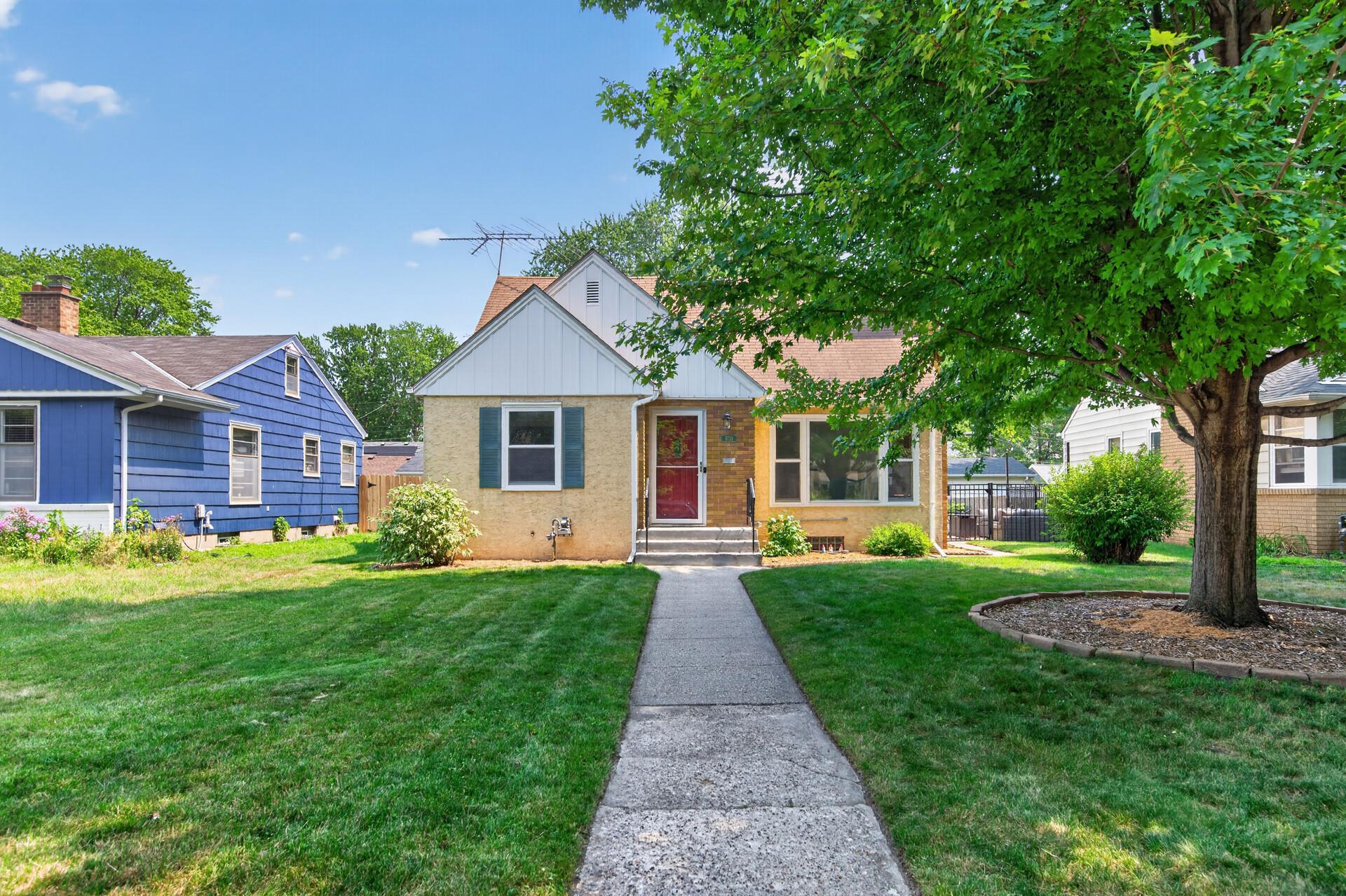 View of Residential at 5721 15th Avenue, Minneapolis MN 55417, Minneapolis (26 of 31) - Mike Wilen | Minnesota Team Real Estate