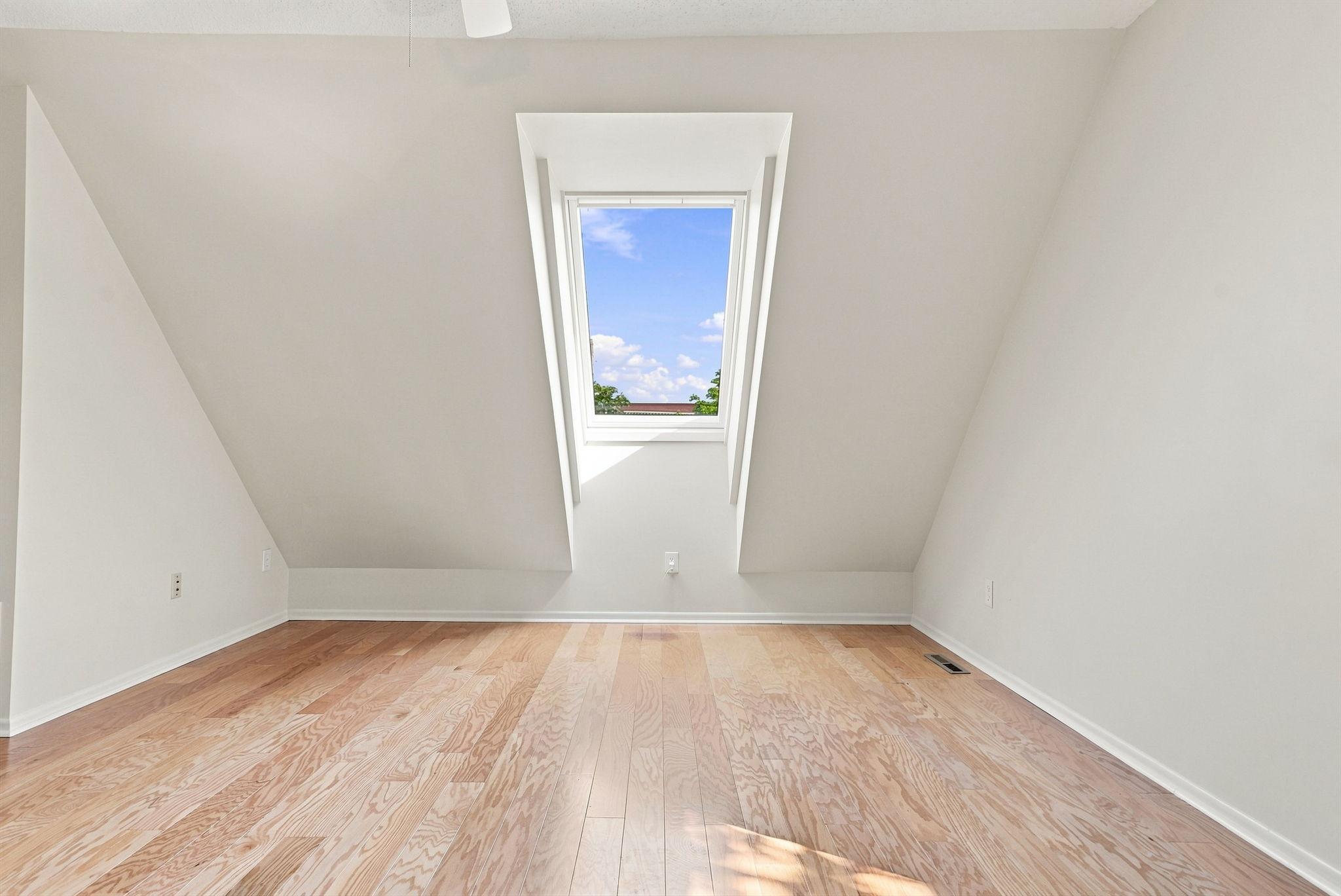 View of Residential at 1911 5th Street, Minneapolis MN 55454, Minneapolis (26 of 37) - Mike Wilen | Minnesota Team Real Estate