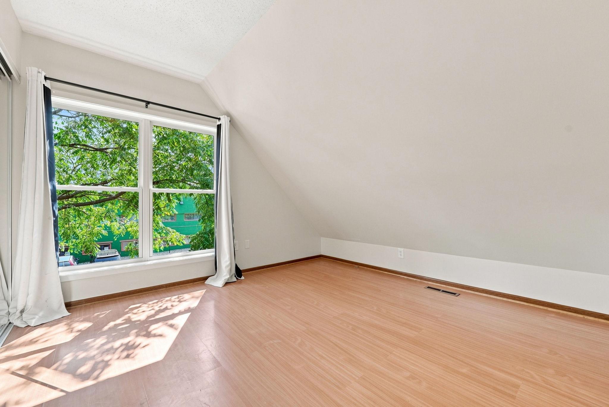 View of Residential at 1911 5th Street, Minneapolis MN 55454, Minneapolis (21 of 37) - Mike Wilen | Minnesota Team Real Estate
