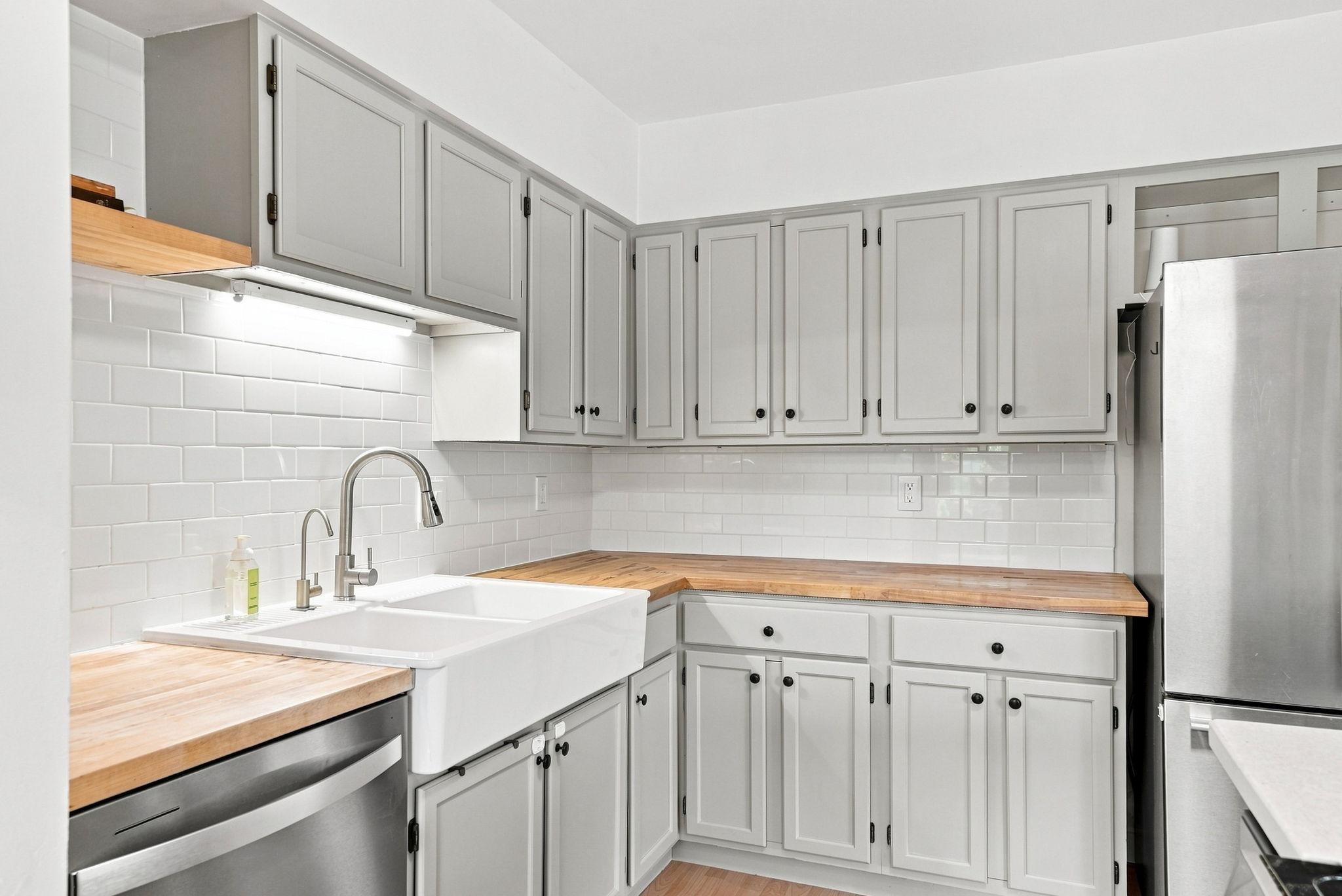 View of Residential at 1911 5th Street, Minneapolis MN 55454, Minneapolis (11 of 37) - Mike Wilen | Minnesota Team Real Estate