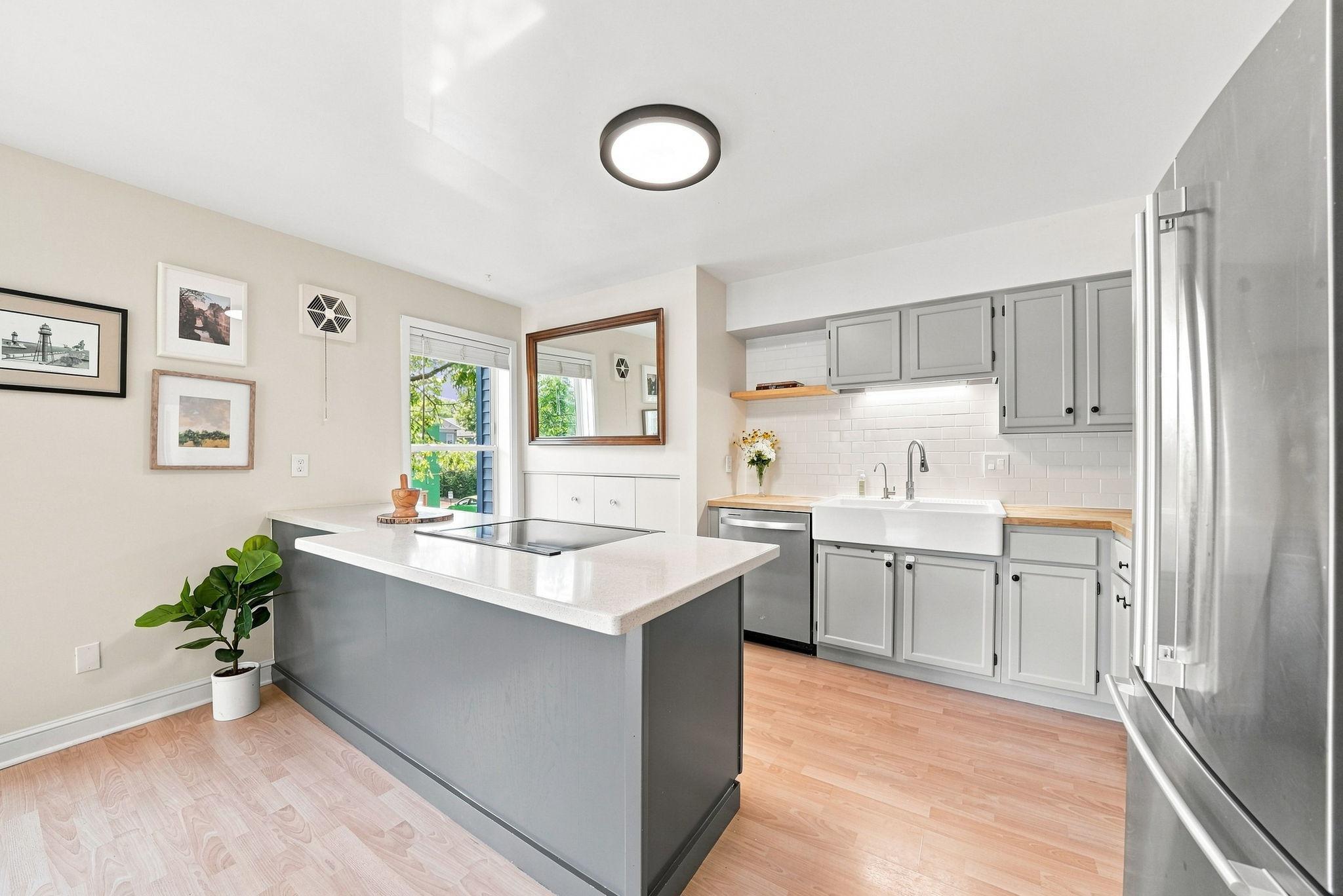 View of Residential at 1911 5th Street, Minneapolis MN 55454, Minneapolis (9 of 37) - Mike Wilen | Minnesota Team Real Estate