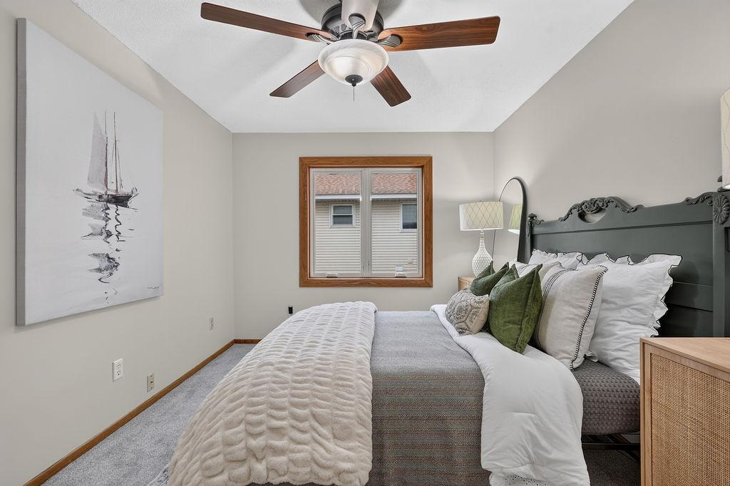View of Residential at 2635 Hydram Avenue, Oakdale MN 55128, Oakdale (19 of 43) - Mike Wilen | Minnesota Team Real Estate