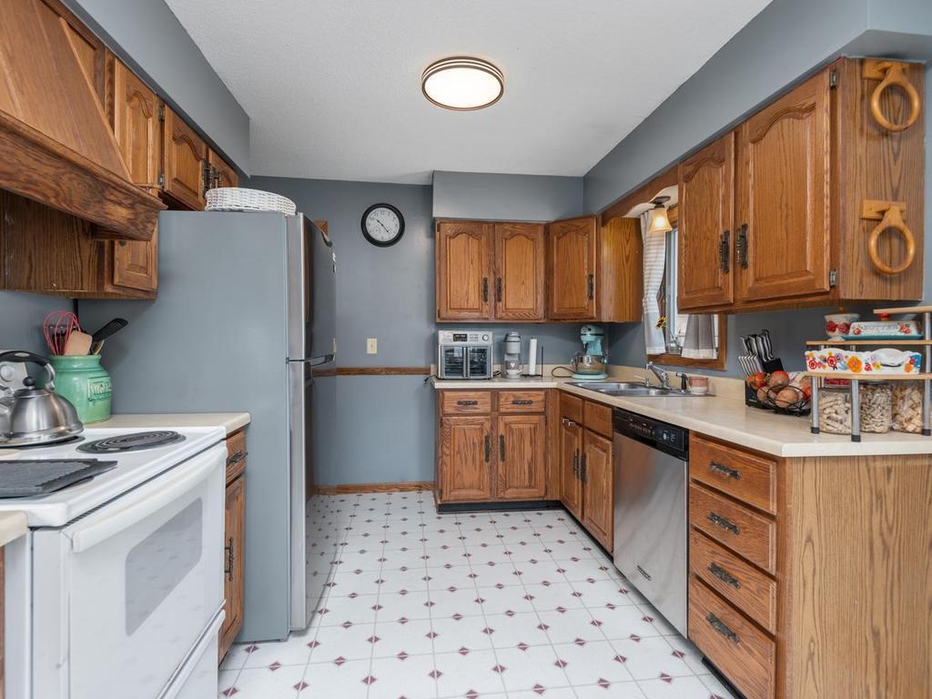 View of Residential at 6828 51st Place, Crystal MN 55428, Crystal (10 of 24) - Mike Wilen | Minnesota Team Real Estate