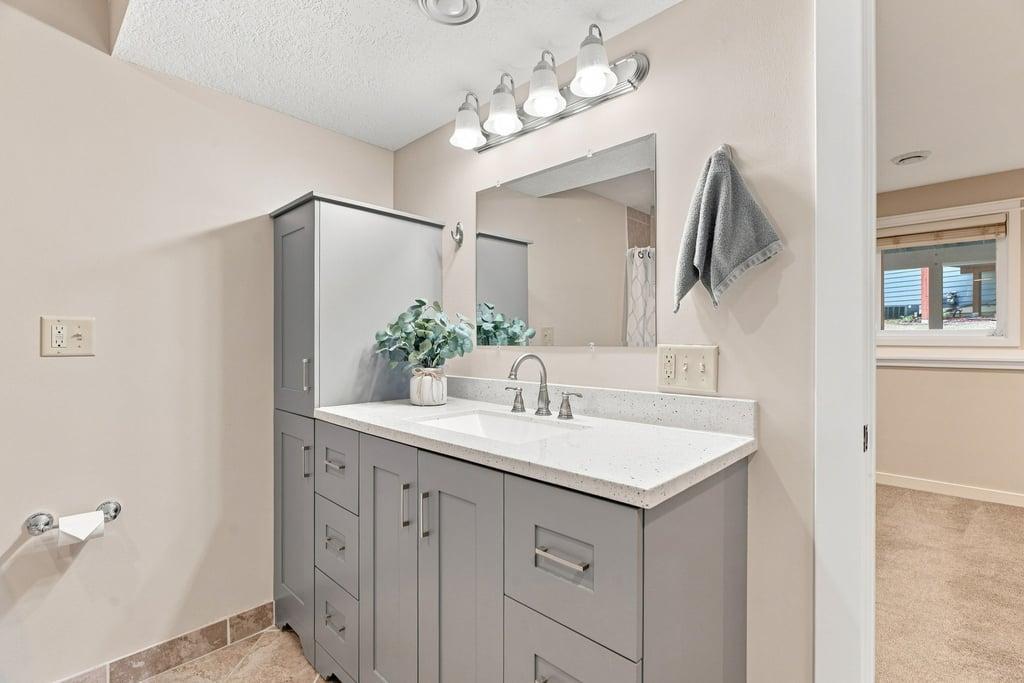 View of Residential at 970 Pontiac Lane, Chanhassen MN 55317, Chanhassen (19 of 25) - Mike Wilen | Minnesota Team Real Estate