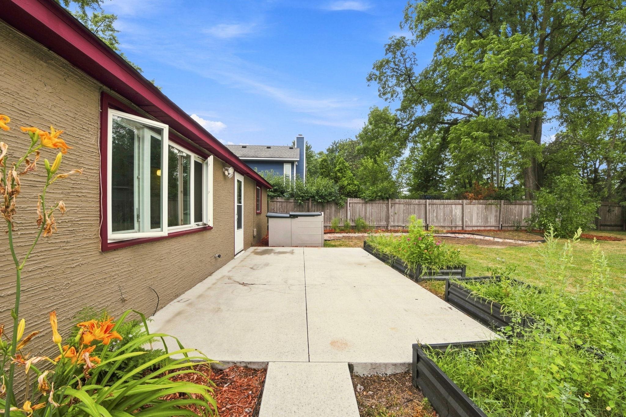 View of Residential at 851 Brisbin Street, Anoka MN 55303, Anoka (31 of 36) - Mike Wilen | Minnesota Team Real Estate