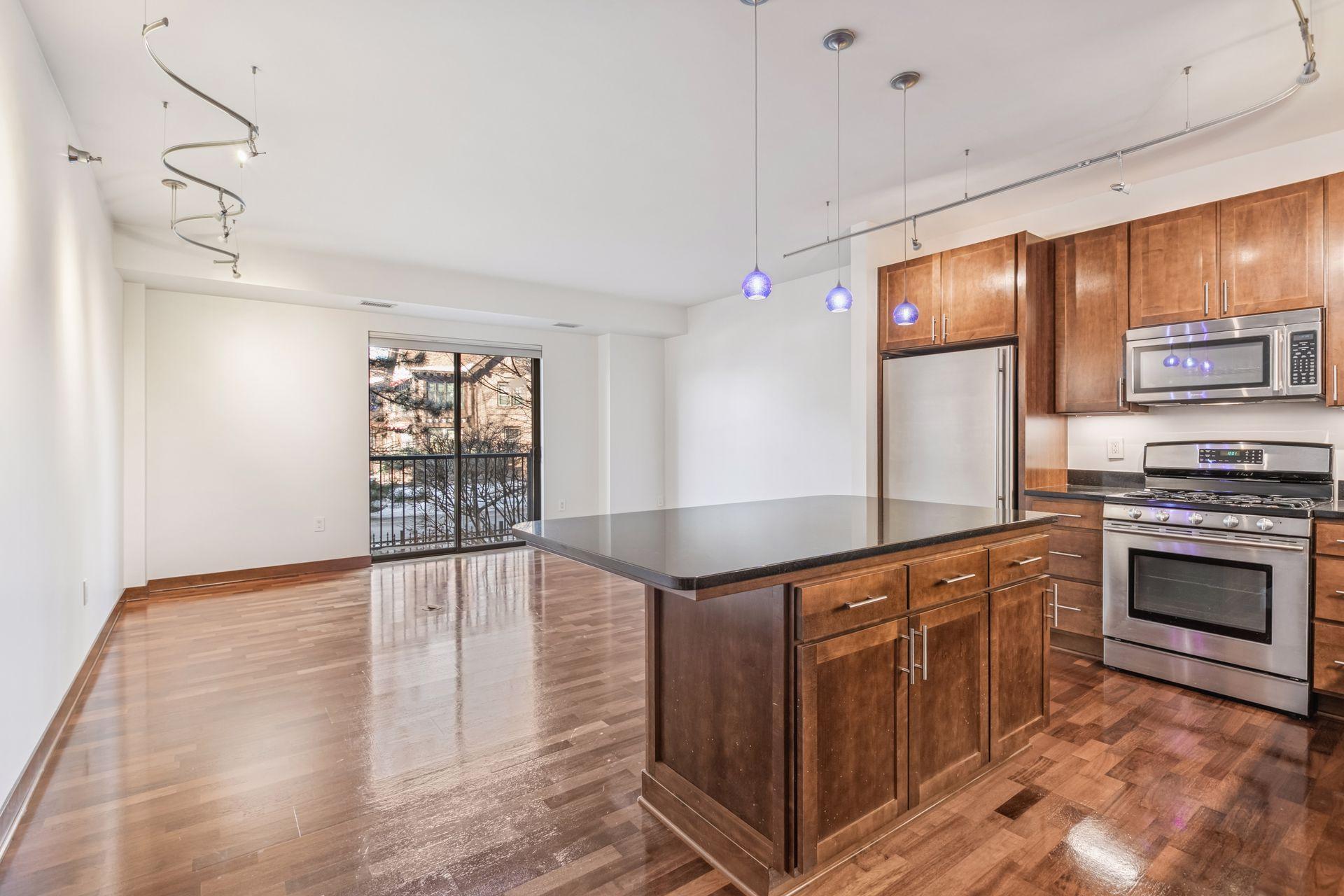 View of Residential at 317 Groveland Avenue #116, Minneapolis MN 55403, Minneapolis (6 of 43) - Mike Wilen | Minnesota Team Real Estate