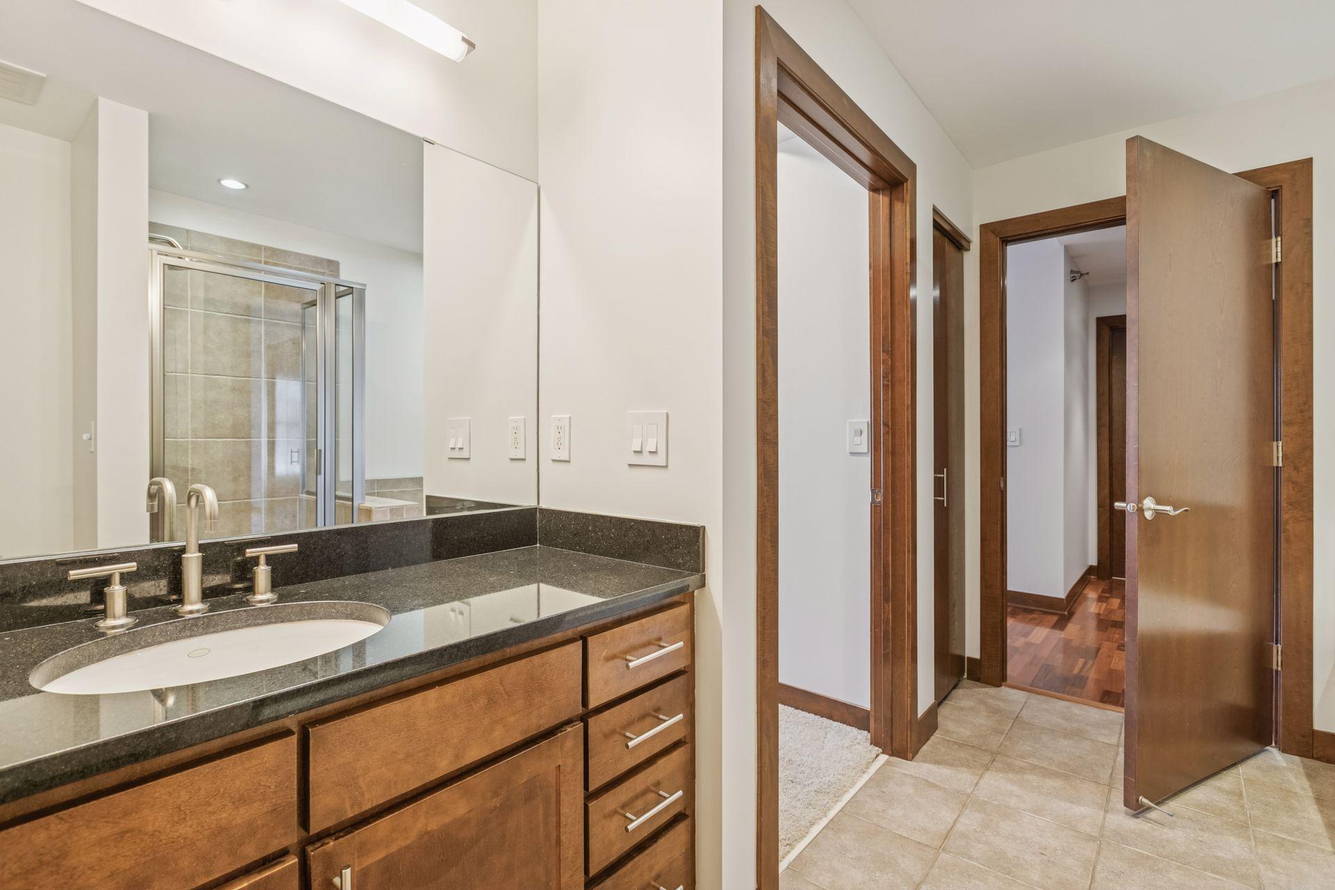 View of Residential at 317 Groveland Avenue #116, Minneapolis MN 55403, Minneapolis (24 of 43) - Mike Wilen | Minnesota Team Real Estate