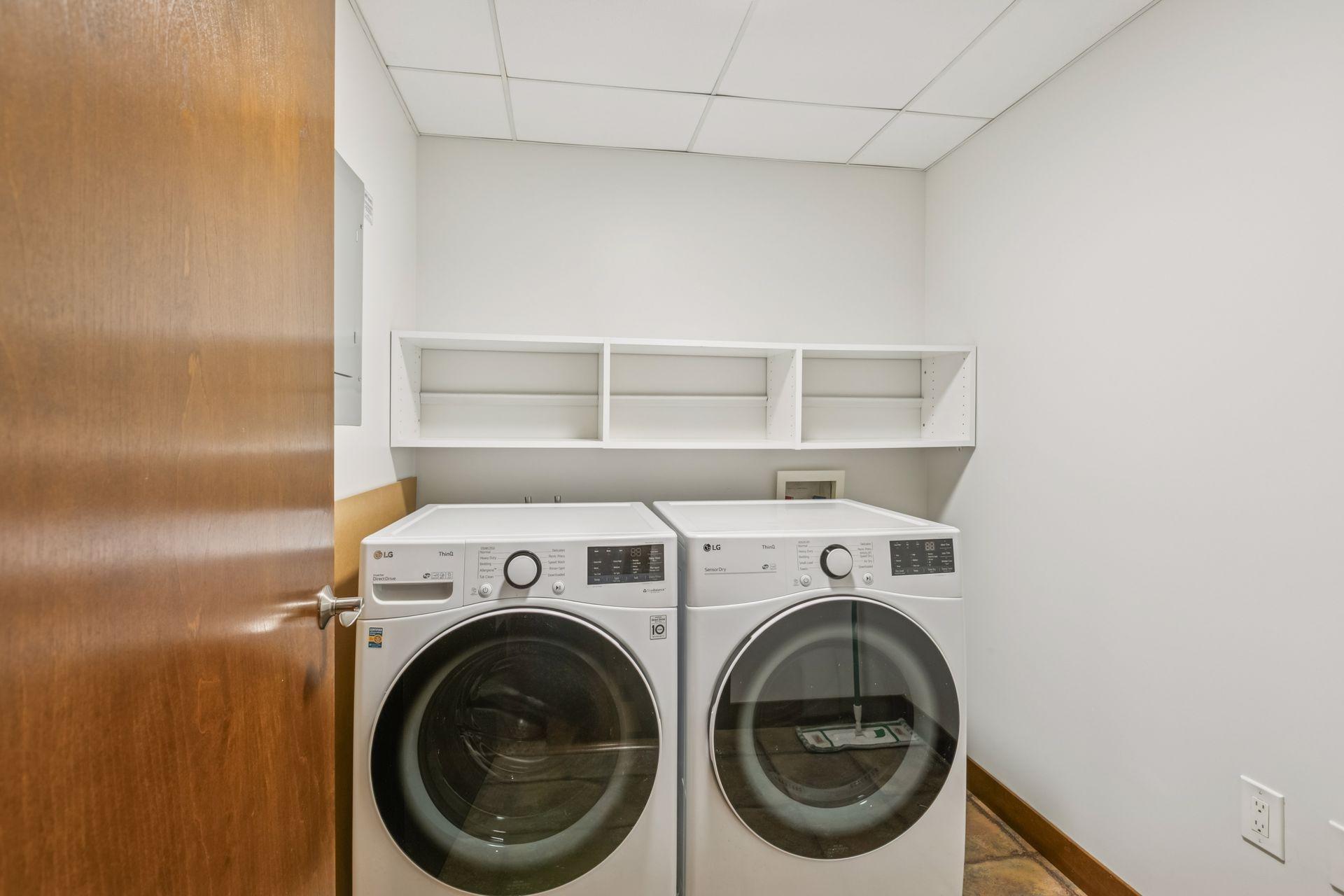 View of Residential at 317 Groveland Avenue #116, Minneapolis MN 55403, Minneapolis (26 of 43) - Mike Wilen | Minnesota Team Real Estate