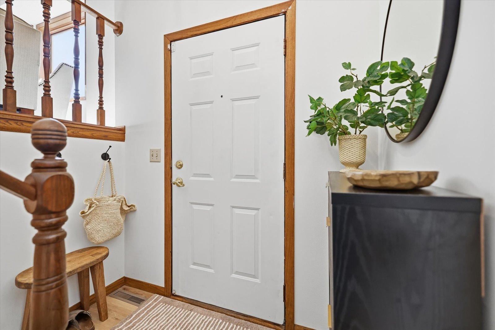 View of Residential at 1420 Sylvan Street, Saint Paul MN 55117, Saint Paul (17 of 30) - Mike Wilen | Minnesota Team Real Estate