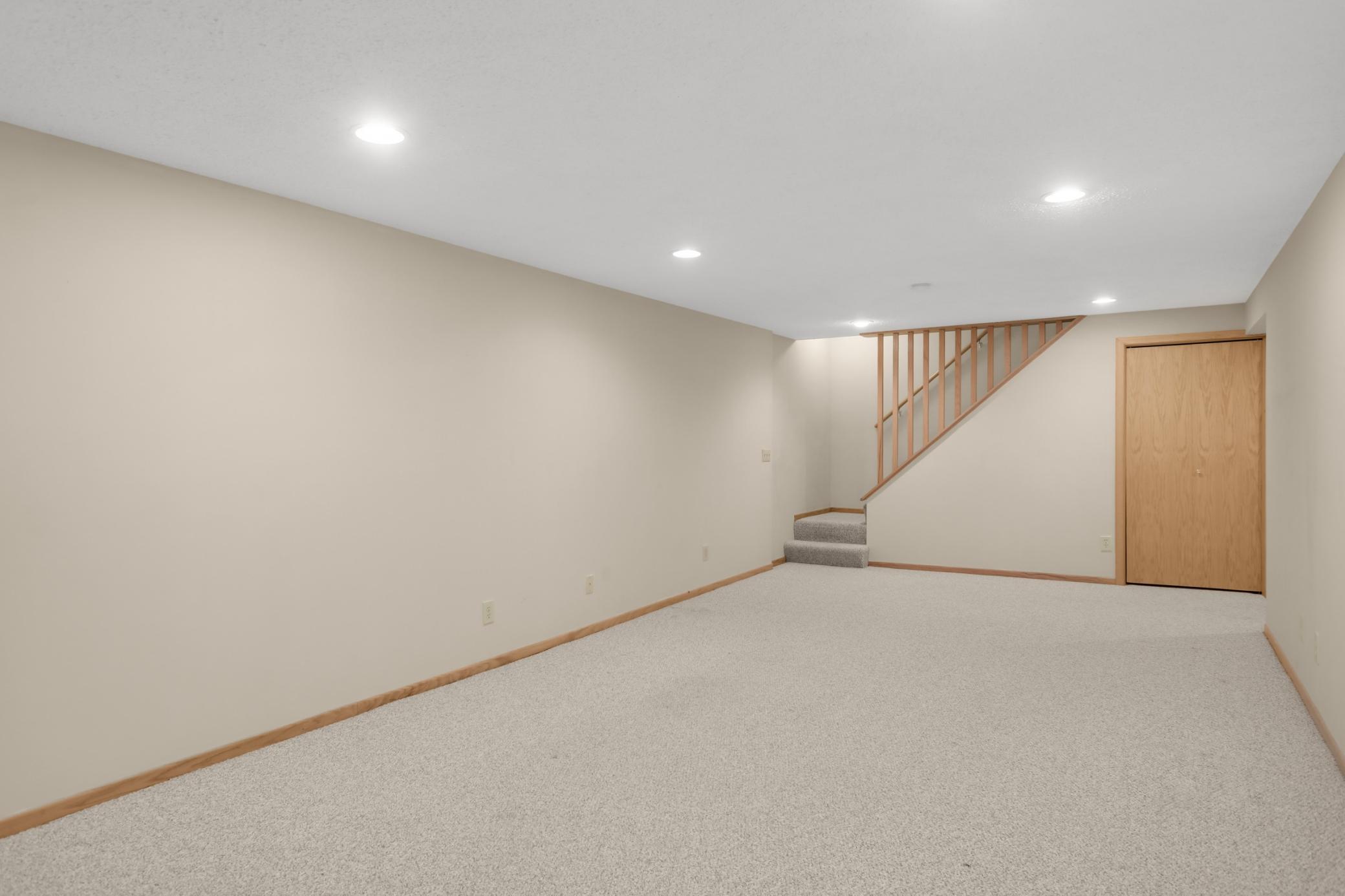 View of Residential at 9900 41st Avenue, Plymouth MN 55441, Plymouth (28 of 48) - Mike Wilen | Minnesota Team Real Estate