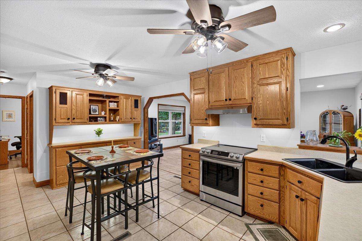 View of Residential at 944 11th Avenue, Forest Lake MN 55025, Forest Lake (20 of 47) - Mike Wilen | Minnesota Team Real Estate
