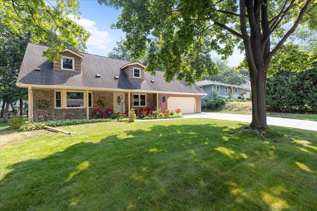 View of Residential at 944 11th Avenue, Forest Lake MN 55025, Forest Lake (3 of 47) - Mike Wilen | Minnesota Team Real Estate