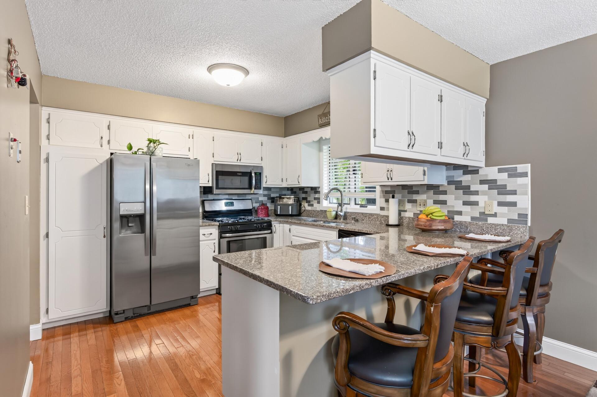 View of Residential at 2048 17th Avenue, North Saint Paul MN 55109, North Saint Paul (7 of 22) - Mike Wilen | Minnesota Team Real Estate