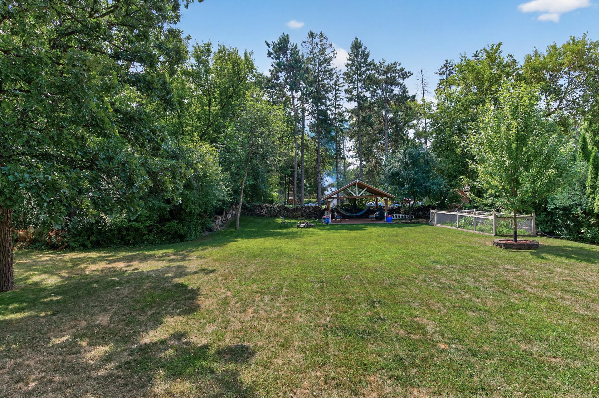 View of Residential at 2048 17th Avenue, North Saint Paul MN 55109, North Saint Paul (18 of 22) - Mike Wilen | Minnesota Team Real Estate