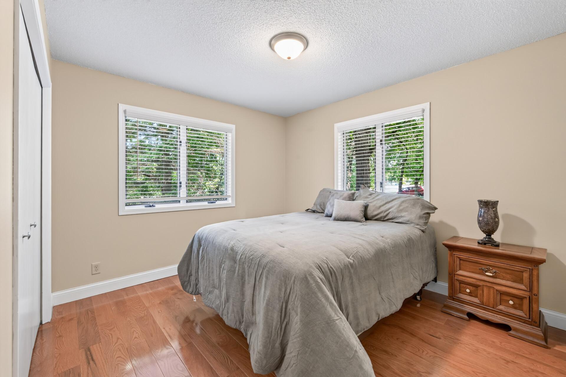 View of Residential at 2048 17th Avenue, North Saint Paul MN 55109, North Saint Paul (11 of 22) - Mike Wilen | Minnesota Team Real Estate