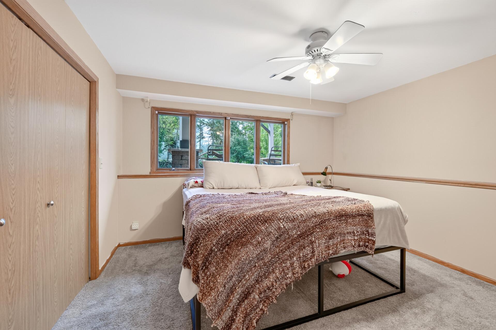 View of Residential at 2048 17th Avenue, North Saint Paul MN 55109, North Saint Paul (15 of 22) - Mike Wilen | Minnesota Team Real Estate