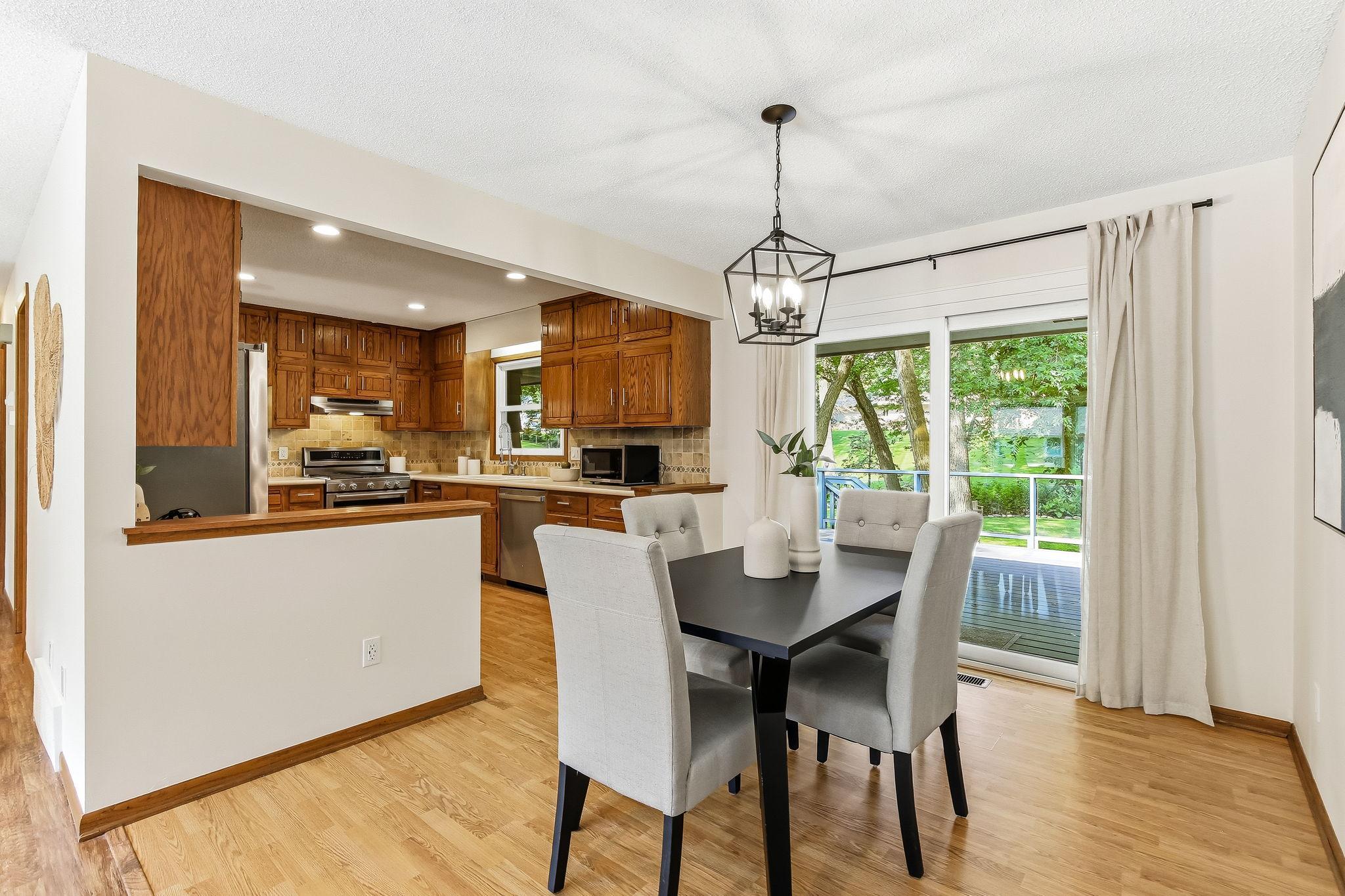 View of Residential at 6108 Whited Avenue, Minnetonka MN 55345, Minnetonka (12 of 48) - Mike Wilen | Minnesota Team Real Estate