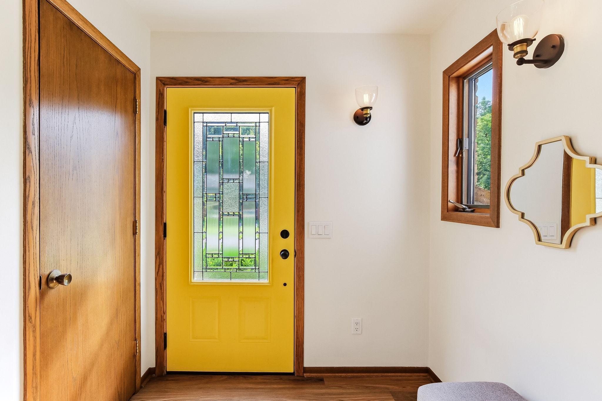 View of Residential at 6108 Whited Avenue, Minnetonka MN 55345, Minnetonka (6 of 48) - Mike Wilen | Minnesota Team Real Estate