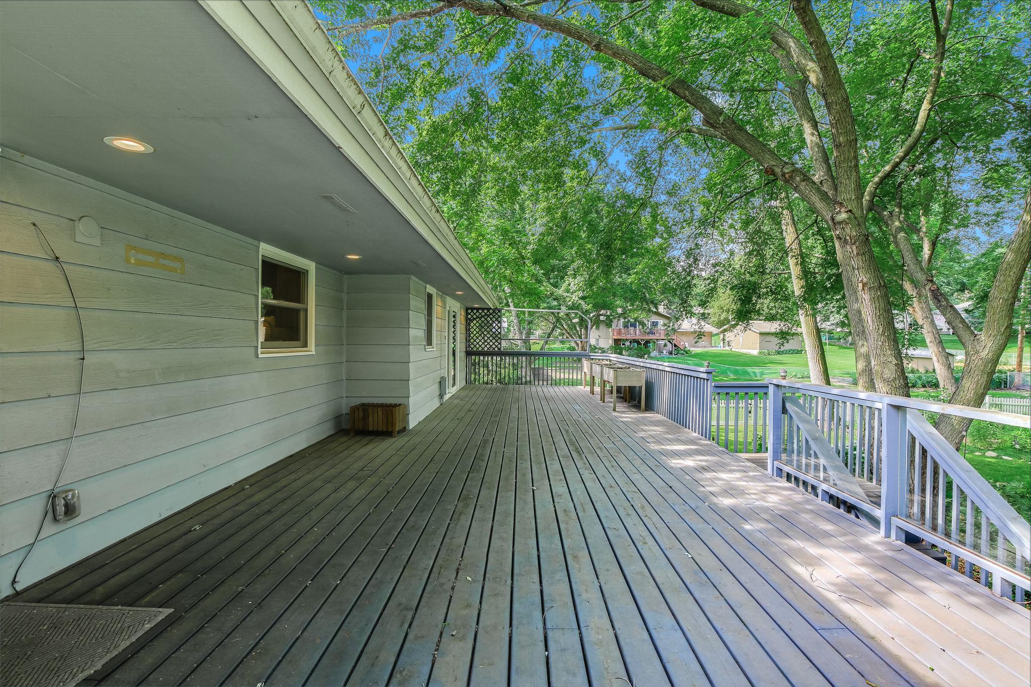 View of Residential at 6108 Whited Avenue, Minnetonka MN 55345, Minnetonka (39 of 48) - Mike Wilen | Minnesota Team Real Estate
