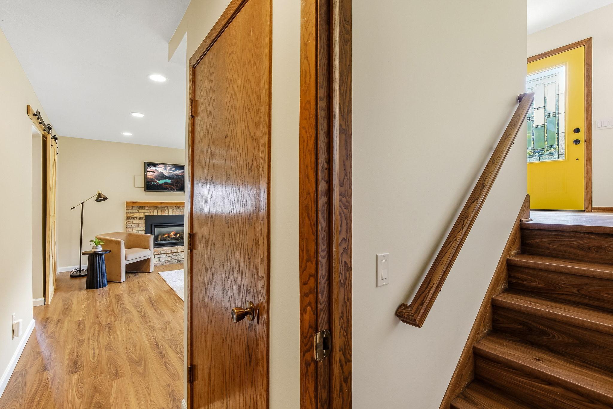 View of Residential at 6108 Whited Avenue, Minnetonka MN 55345, Minnetonka (28 of 48) - Mike Wilen | Minnesota Team Real Estate
