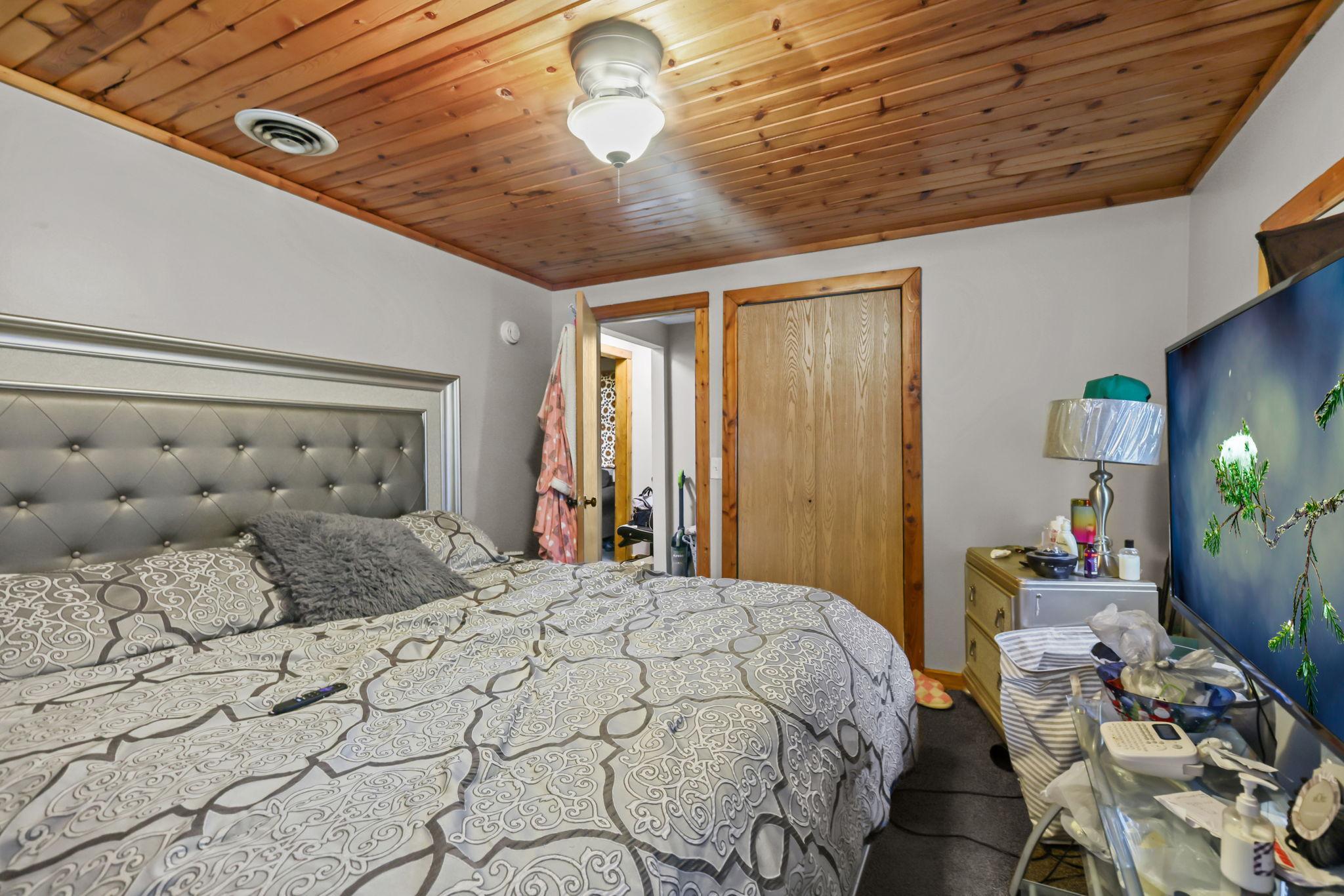 View of Residential Income at 3047 Grand Street, Minneapolis MN 55418, Minneapolis (24 of 31) - Mike Wilen | Minnesota Team Real Estate