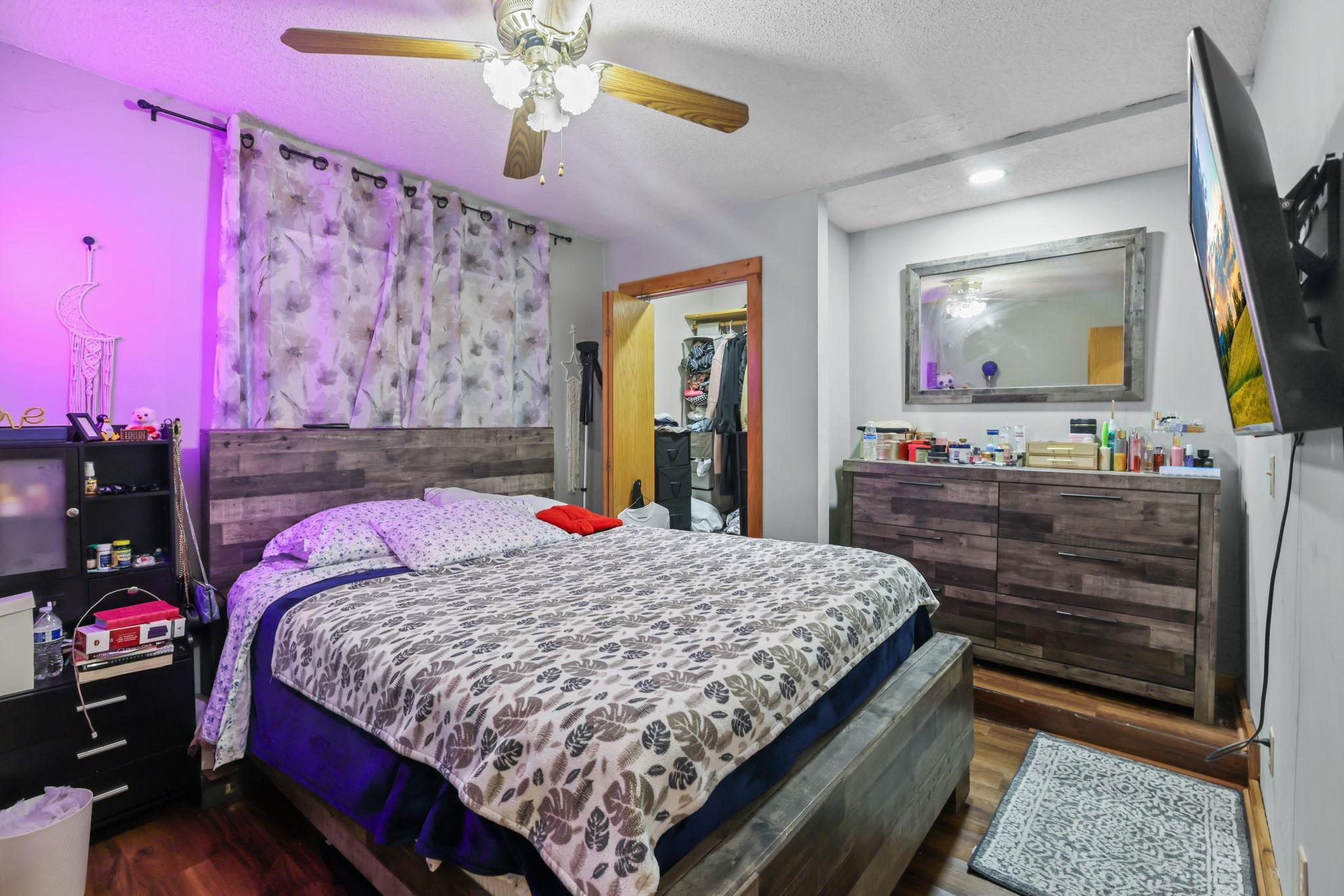 View of Residential Income at 3047 Grand Street, Minneapolis MN 55418, Minneapolis (20 of 31) - Mike Wilen | Minnesota Team Real Estate