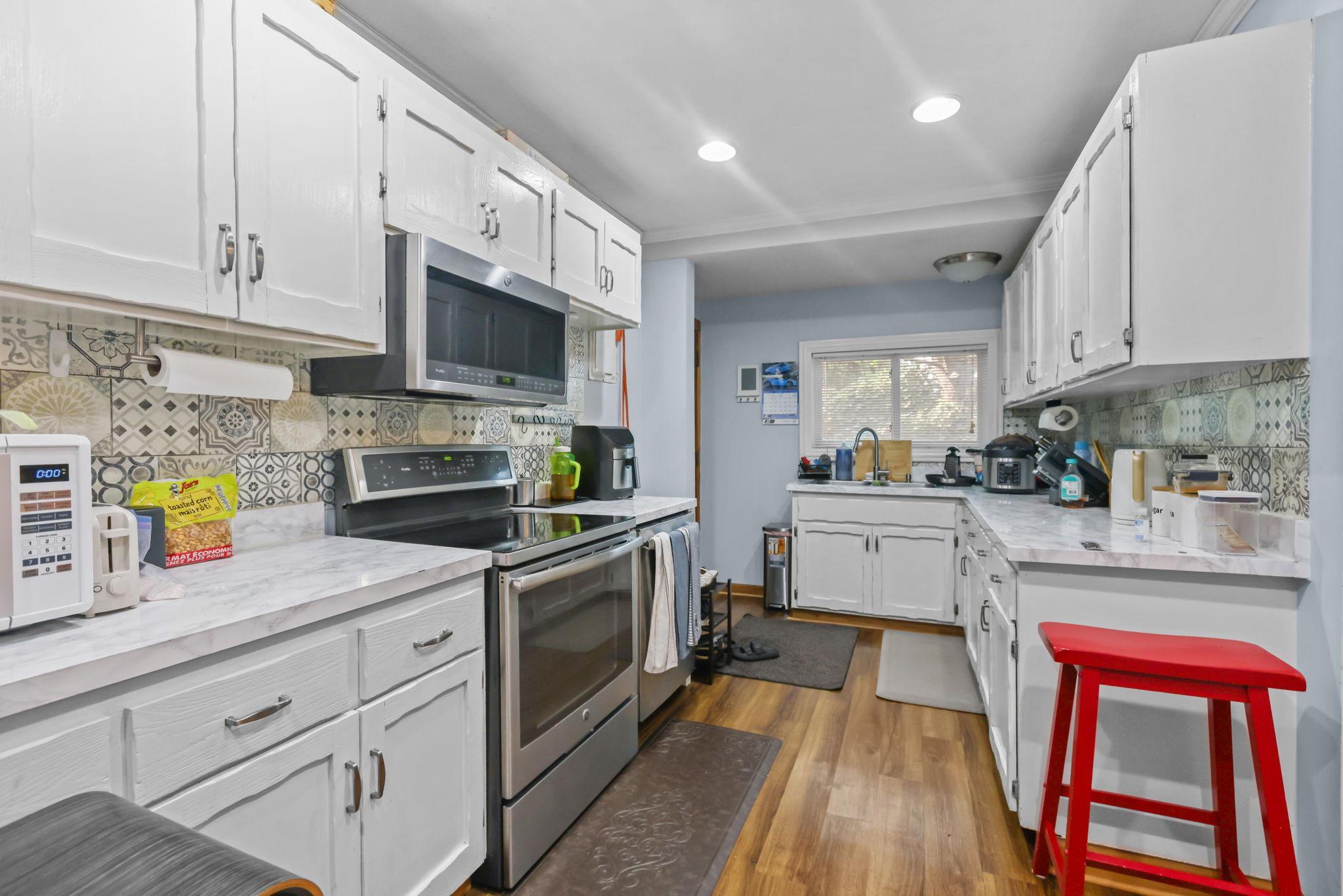 View of Residential Income at 3047 Grand Street, Minneapolis MN 55418, Minneapolis (12 of 31) - Mike Wilen | Minnesota Team Real Estate