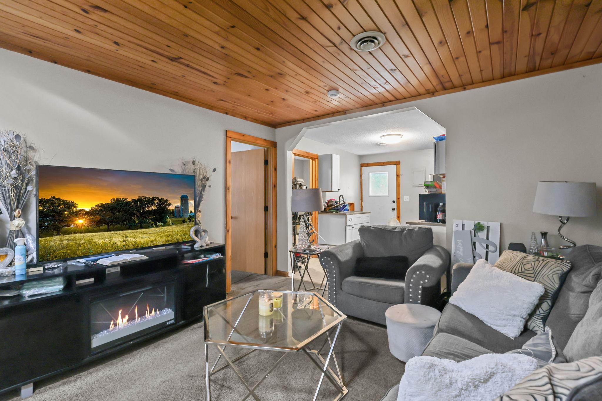 View of Residential Income at 3047 Grand Street, Minneapolis MN 55418, Minneapolis (10 of 31) - Mike Wilen | Minnesota Team Real Estate