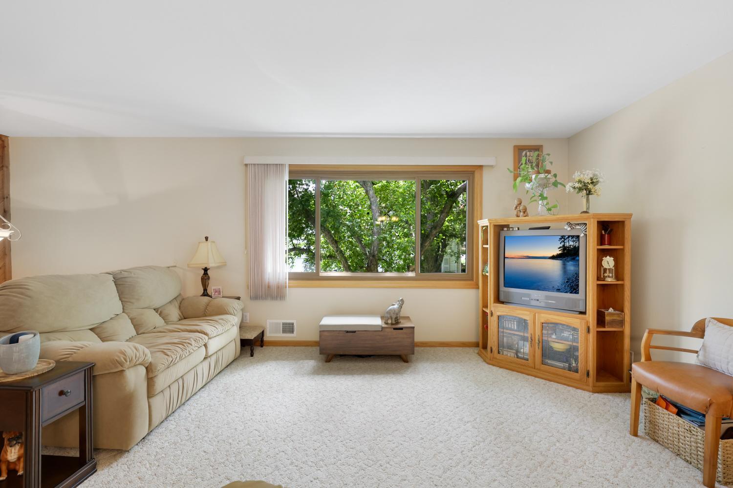 View of Residential at 1501 140th Street, Burnsville MN 55337, Burnsville (5 of 24) - Mike Wilen | Minnesota Team Real Estate