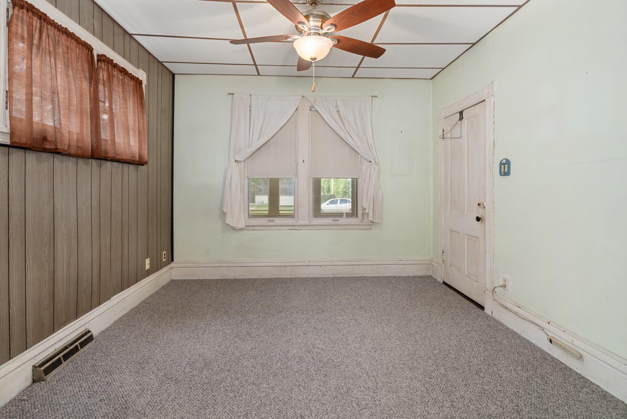 View of Residential at 922 Beech Street, Saint Paul MN 55106, Saint Paul (28 of 30) - Mike Wilen | Minnesota Team Real Estate
