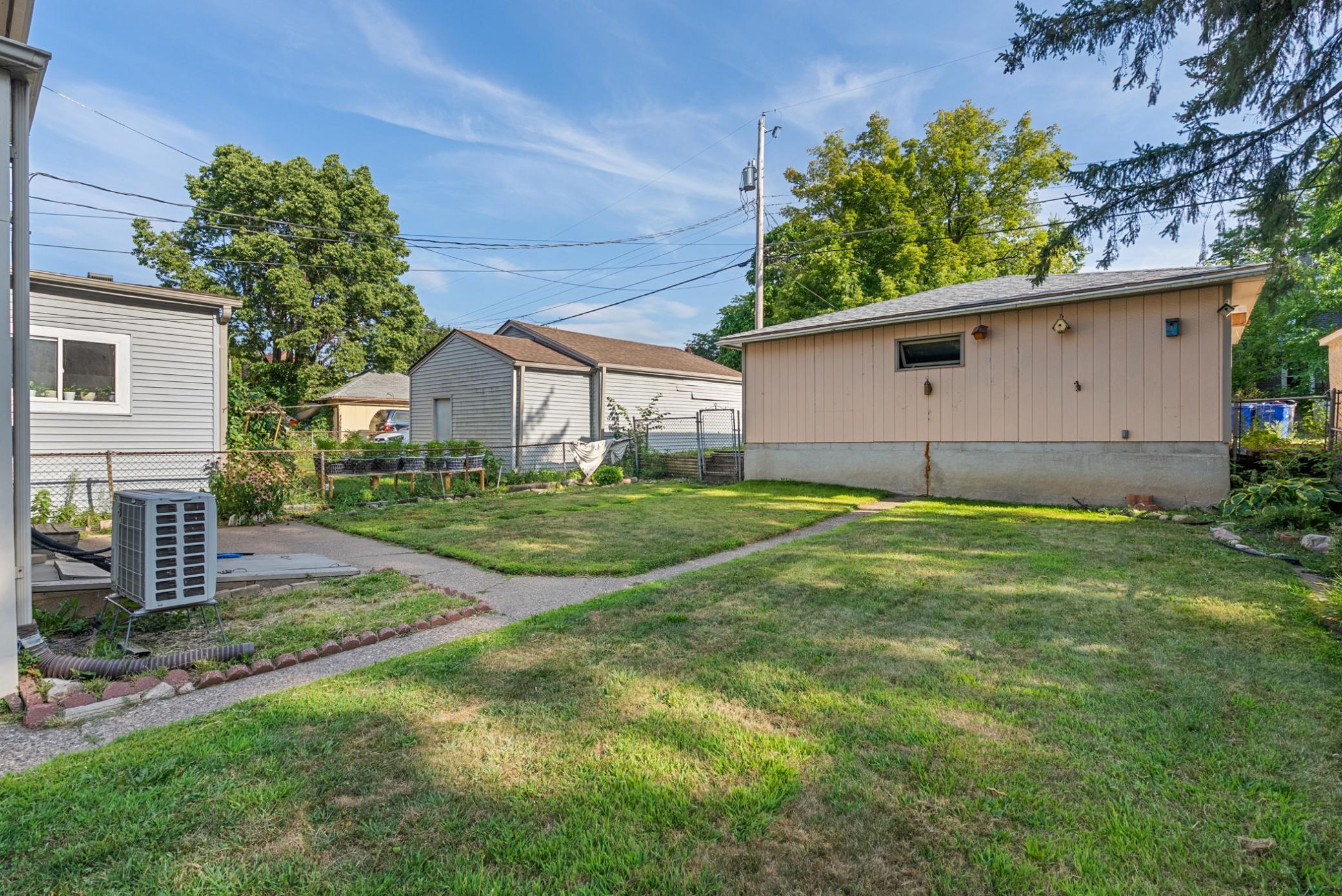 View of Residential at 922 Beech Street, Saint Paul MN 55106, Saint Paul (4 of 30) - Mike Wilen | Minnesota Team Real Estate